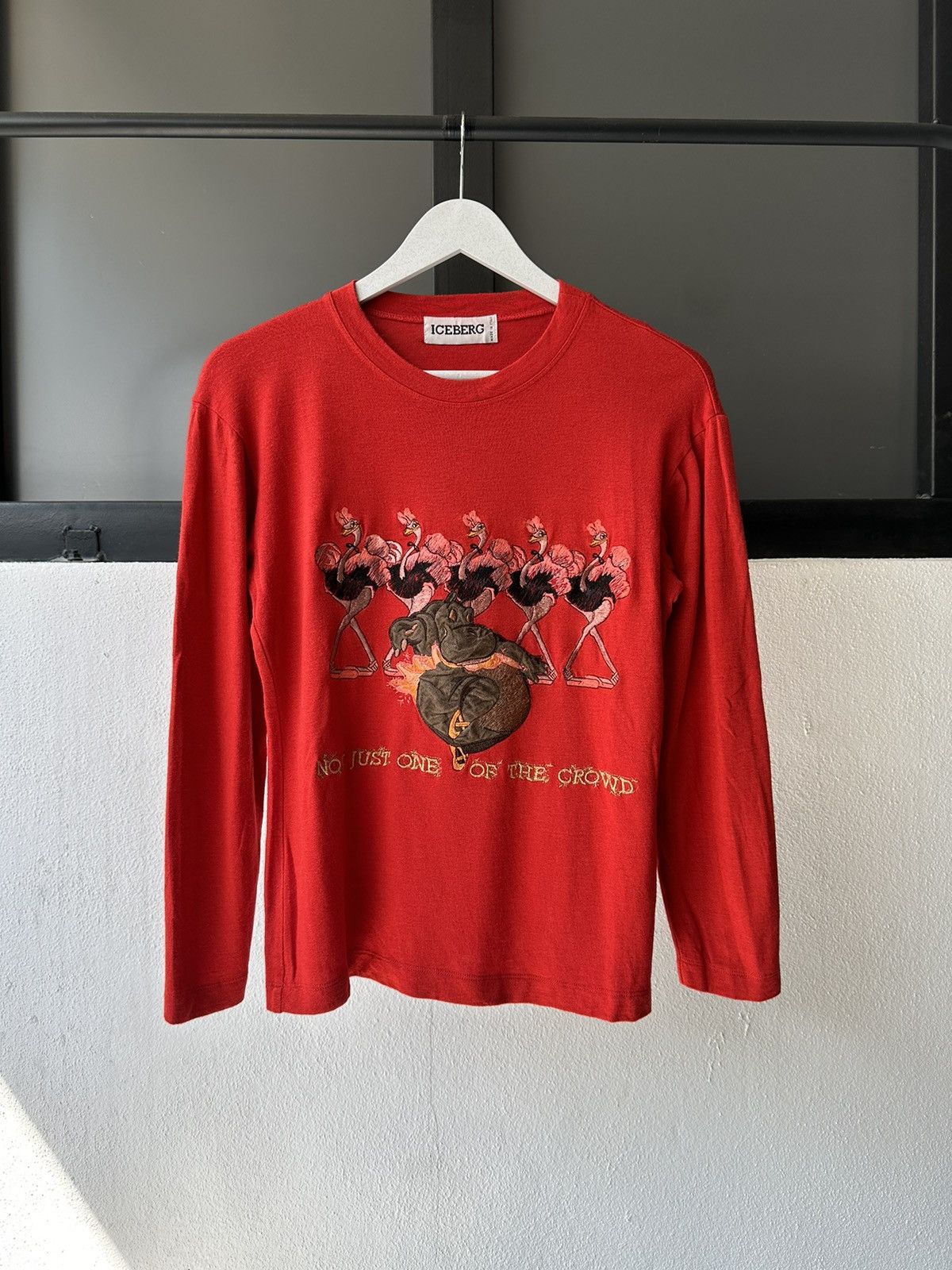 Iceberg 90’s Iceberg x Disney embroidered long sleeve Size US M / EU 48-50 / 2 - 7 Thumbnail