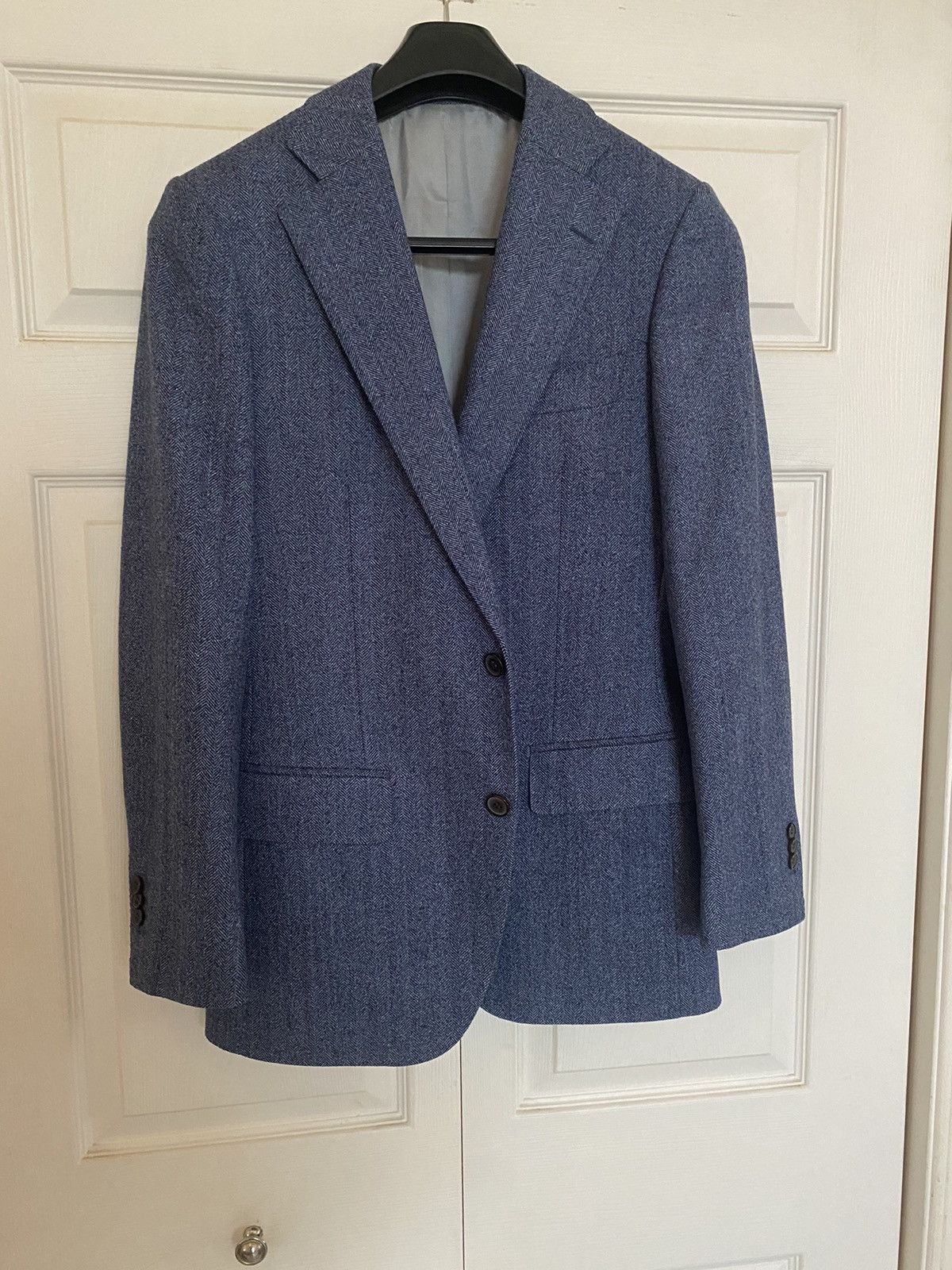 Beautiful Herringbone Blue Sport Coat
