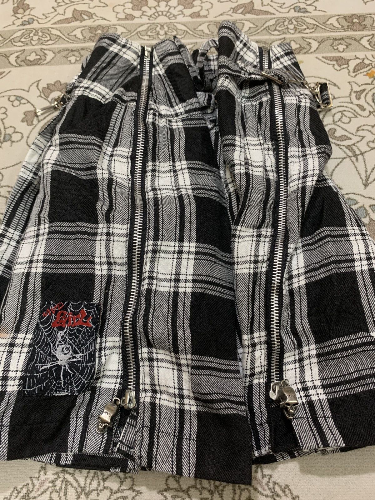 If Six Was Nine MAD PUNKS GIRLS TARTAN SKIRT Size 26" / US 2 / IT 38 - 9 Thumbnail