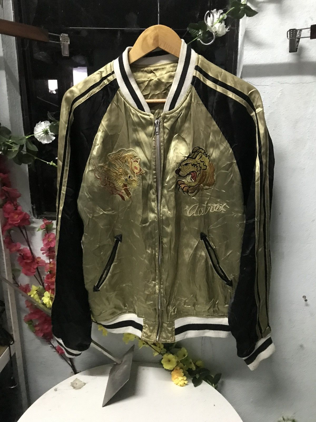Avirex AVIREX SUKAJAN JAPAN DRAGON & TIGER RIVERSIBLE JACKET Size US M / EU 48-50 / 2 - 2 Thumbnail