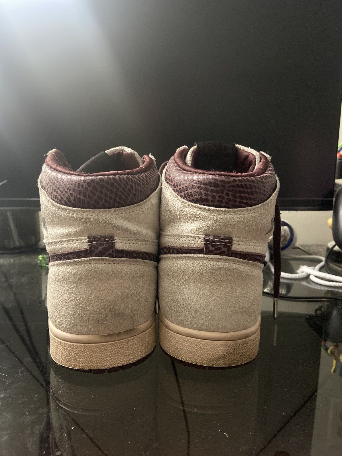A Ma Maniere × Jordan Brand × Nike AJ 1 x A Ma Maniere Size US 9.5 / EU 42-43 - 5 Thumbnail