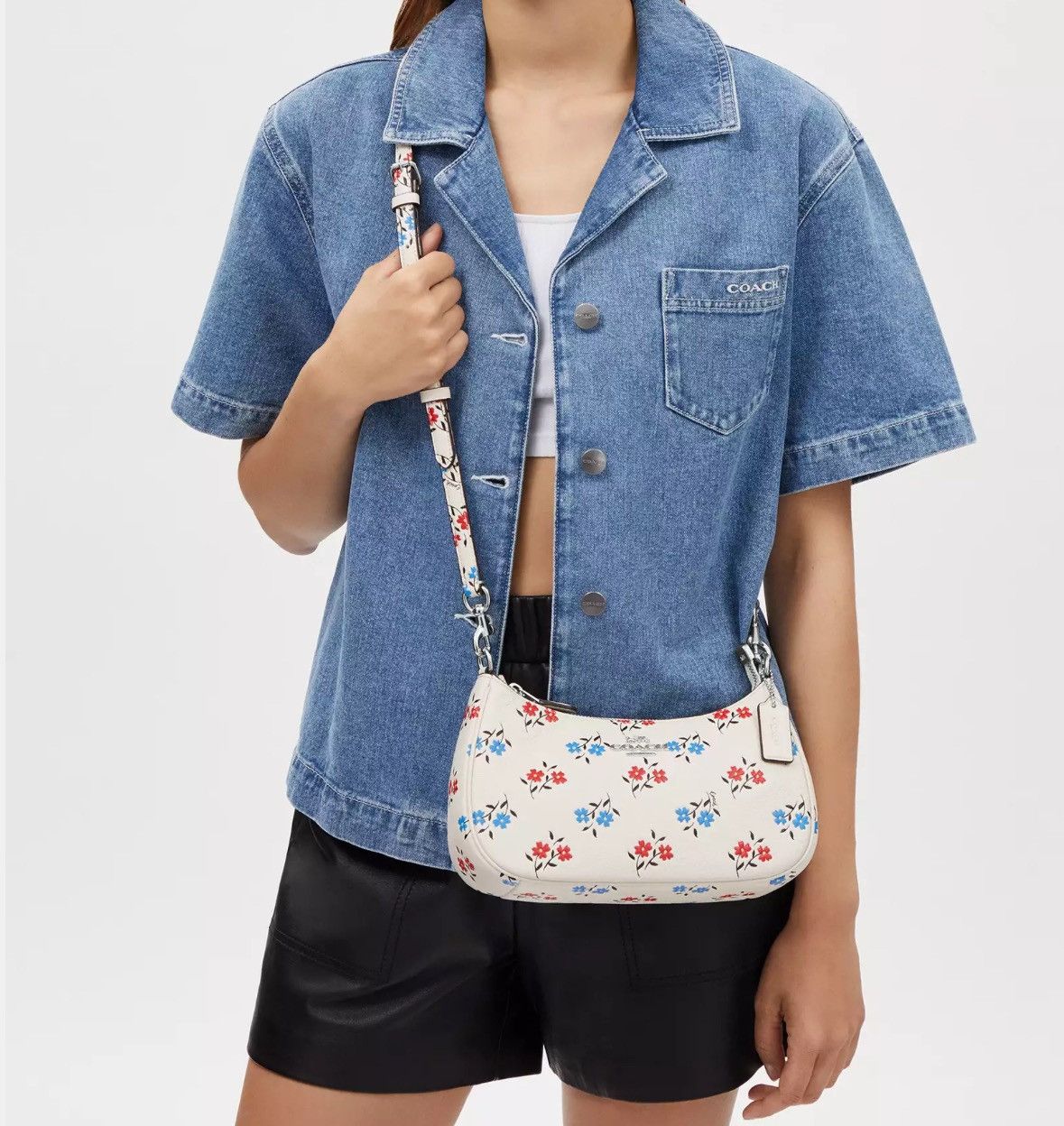 Coach NWT Coach Teri Shoulder Bag With Floral Print Size ONE SIZE - 6 Thumbnail