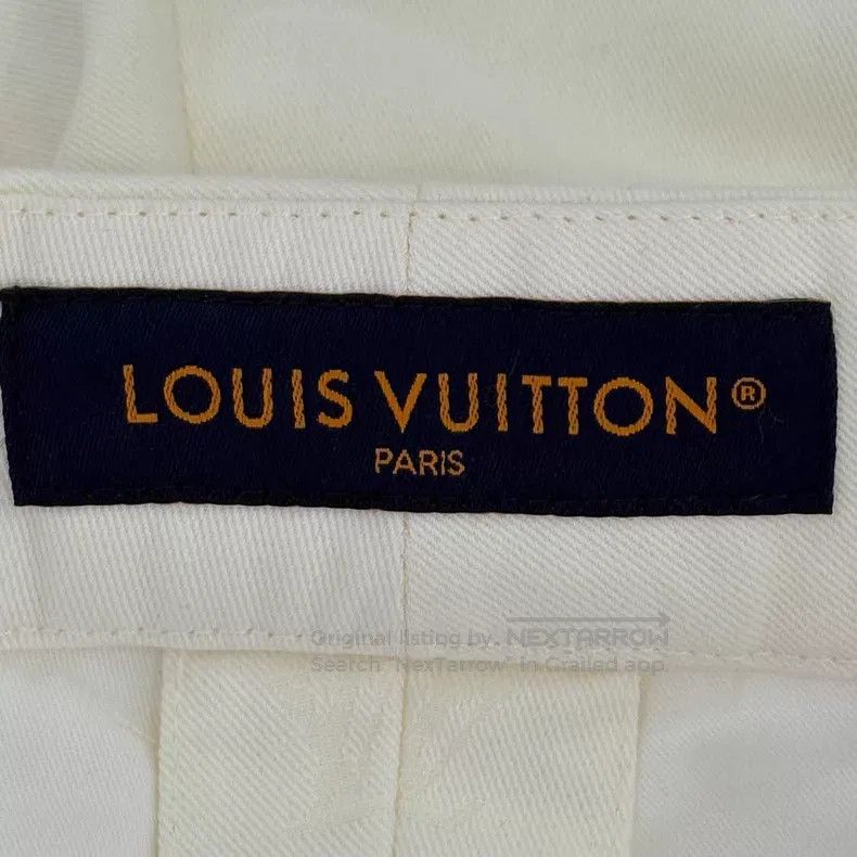 Louis Vuitton Louis Vuitton Off-white LOGO-printed shorts Size US 44 / EU 60 - 3 Thumbnail