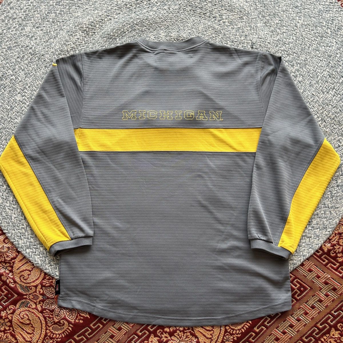 Nike × Vintage Vintage Nike Michigan sweatshirt Size US M / EU 48-50 / 2 - 2 Thumbnail