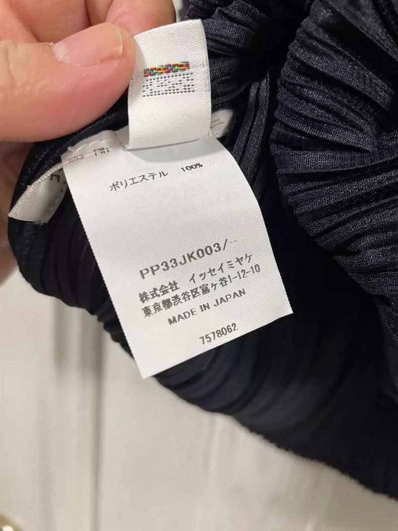 Issey Miyake issey miyake size:one size Wave pleated vest 2506-Nextarro Size XXS / US 00 / IT 34 - 4 Thumbnail