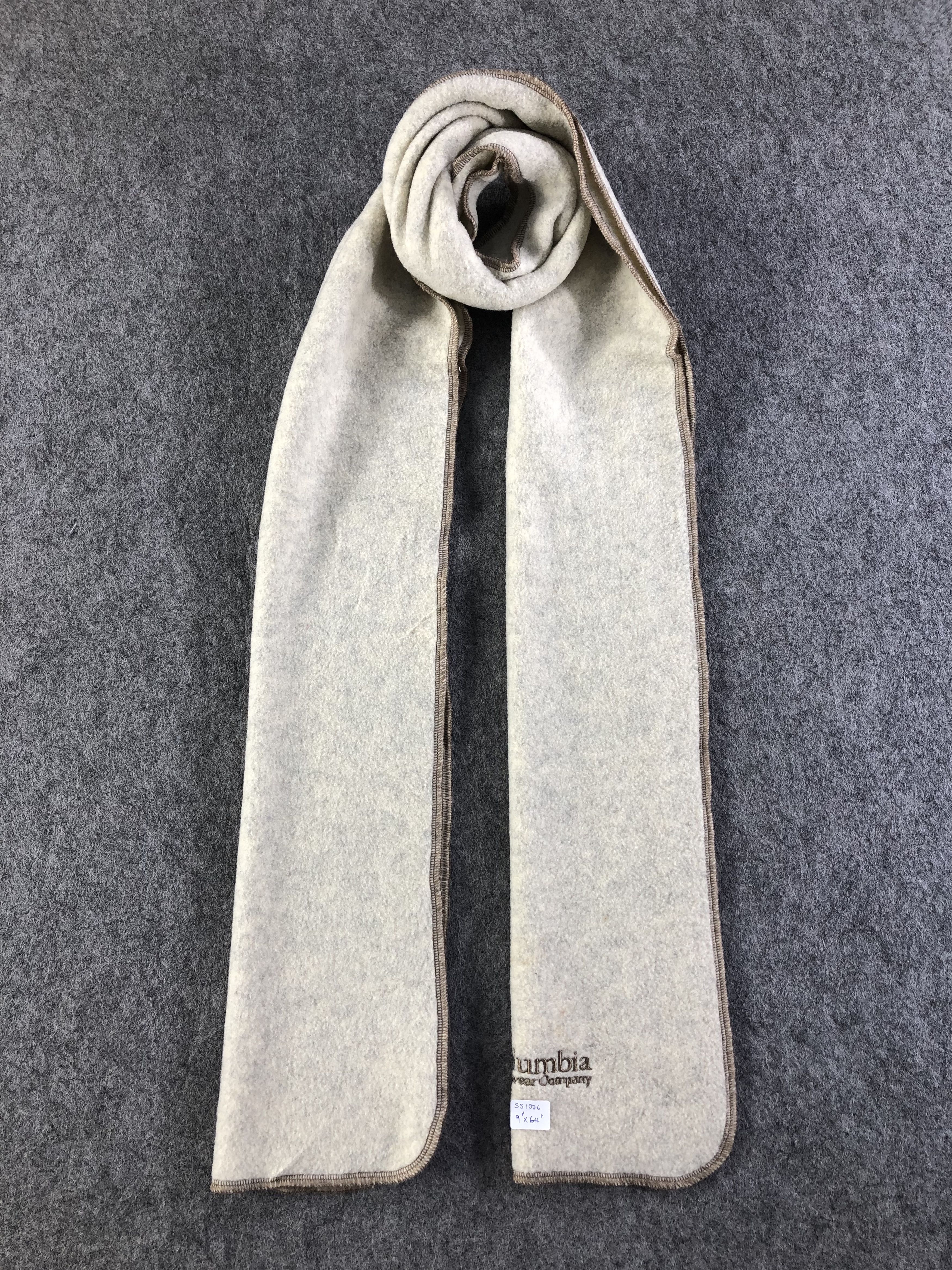 Columbia Columbia Scarf / Muffler / Neckwear Size ONE SIZE - 1 Thumbnail