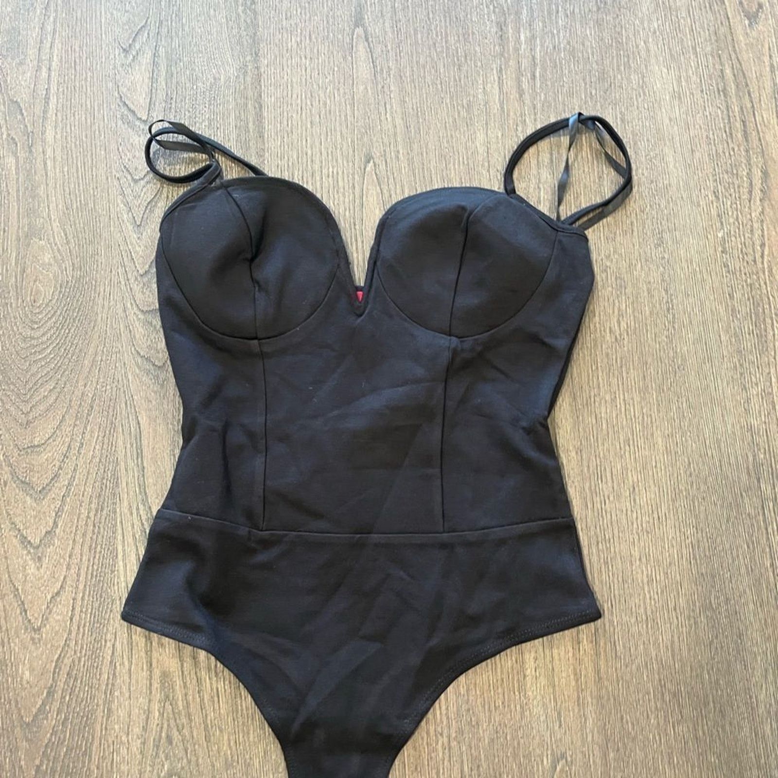 Guess NWOT Guess Los Angeles Black Corset Bodysuit Sz S Size S / US 4 / IT 40 - 3 Thumbnail