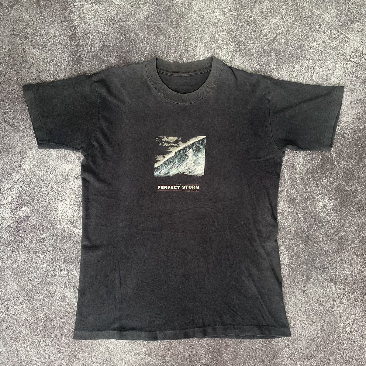 Vintage × Warner Bros Vintage Very Rare The Perfect Storm Movie 2000s Tee Size US M / EU 48-50 / 2 - 1 Thumbnail