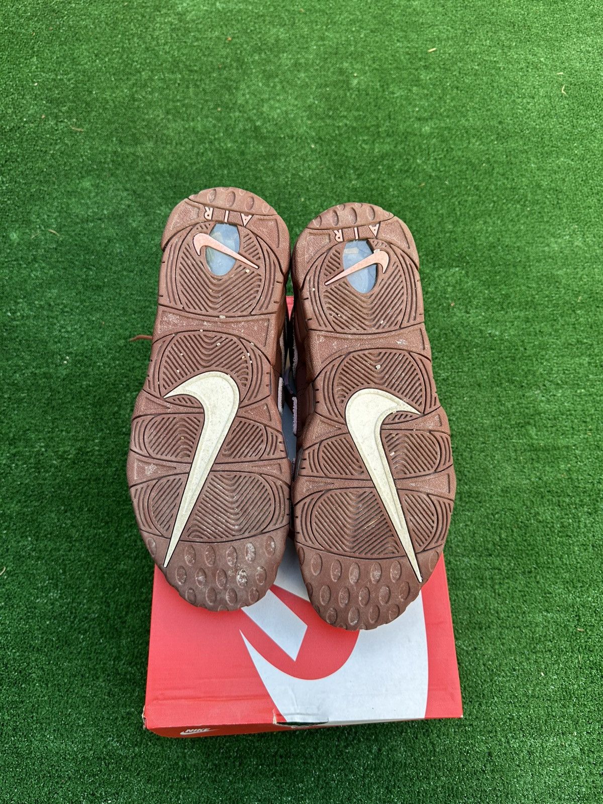 Nike NIKE UPTEMPOS SZ 12 Size US 12 / EU 45 - 5 Thumbnail