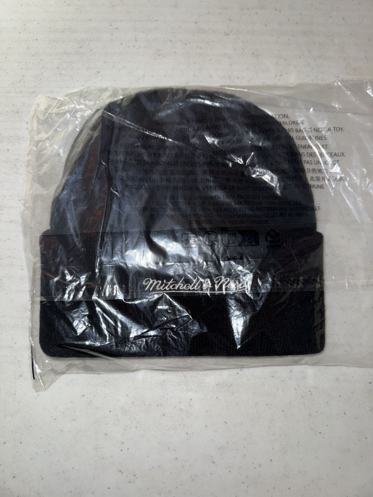 Mitchell & Ness × NCAA × Supreme Supreme Mitchell & Ness NCAA Georgetown Beanie Size ONE SIZE - 2 Thumbnail