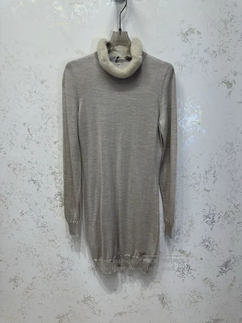 Fendi Fendi Autumn/Winter 24 Backless Knit Dress with Mink Colla Size XS / US 0-2 / IT 36-38 - 1 Thumbnail