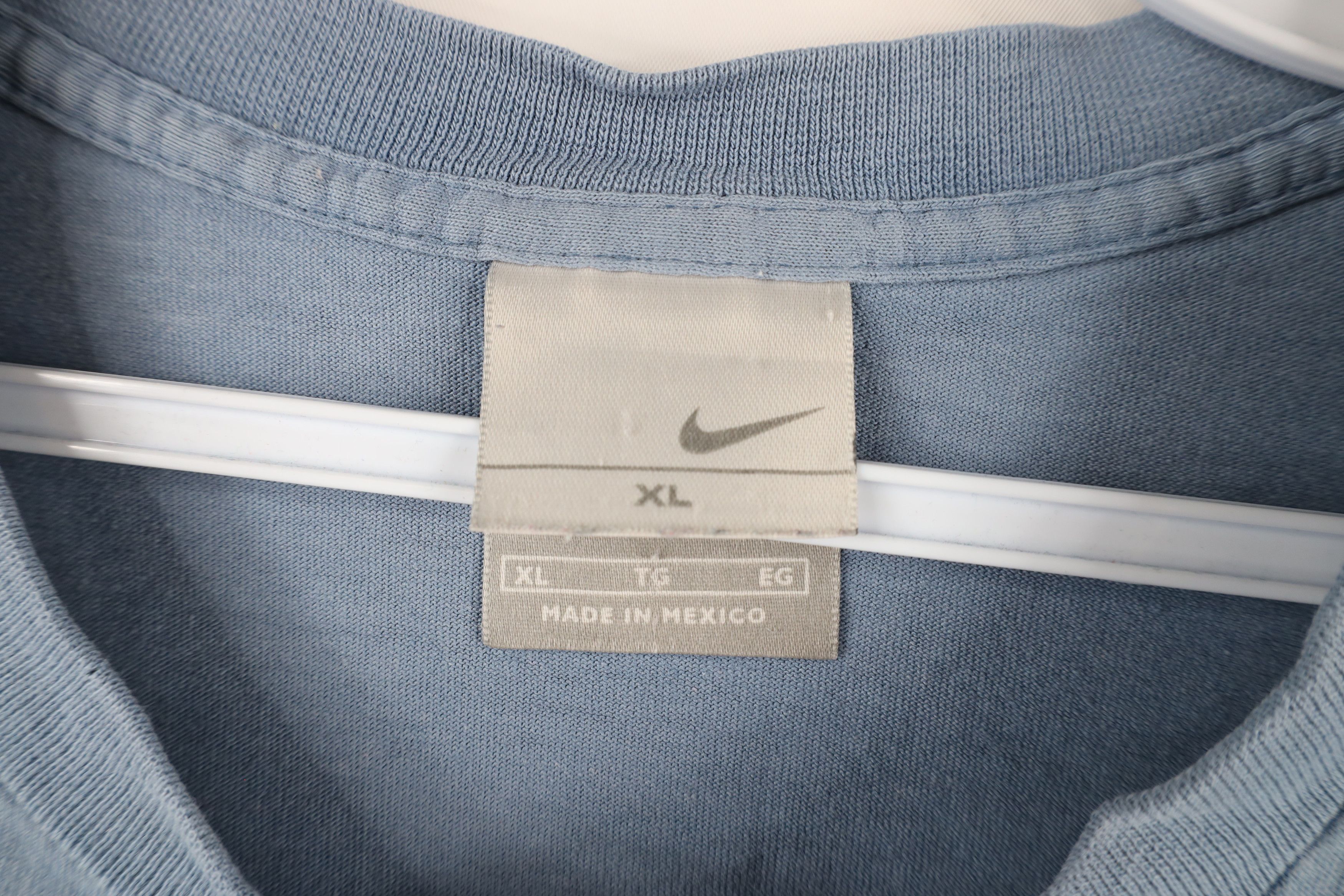 Nike Vintage Nike Travis Scott Mini Swoosh Short Sleeve T-Shirt Size US XL / EU 56 / 4 - 5 Thumbnail