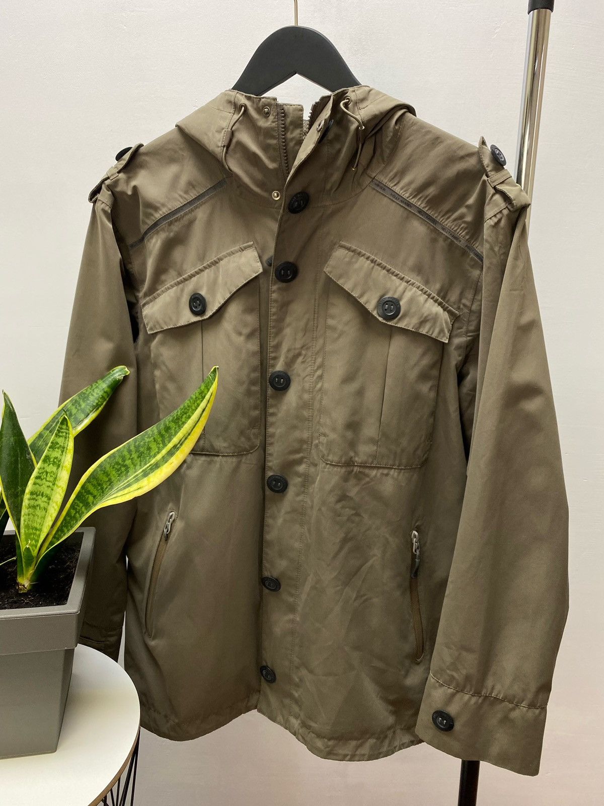 Other Helly Hansen Outdoor Gorpcore Jacket Men’s Beige L Size US L / EU 52-54 / 3 - 5 Thumbnail