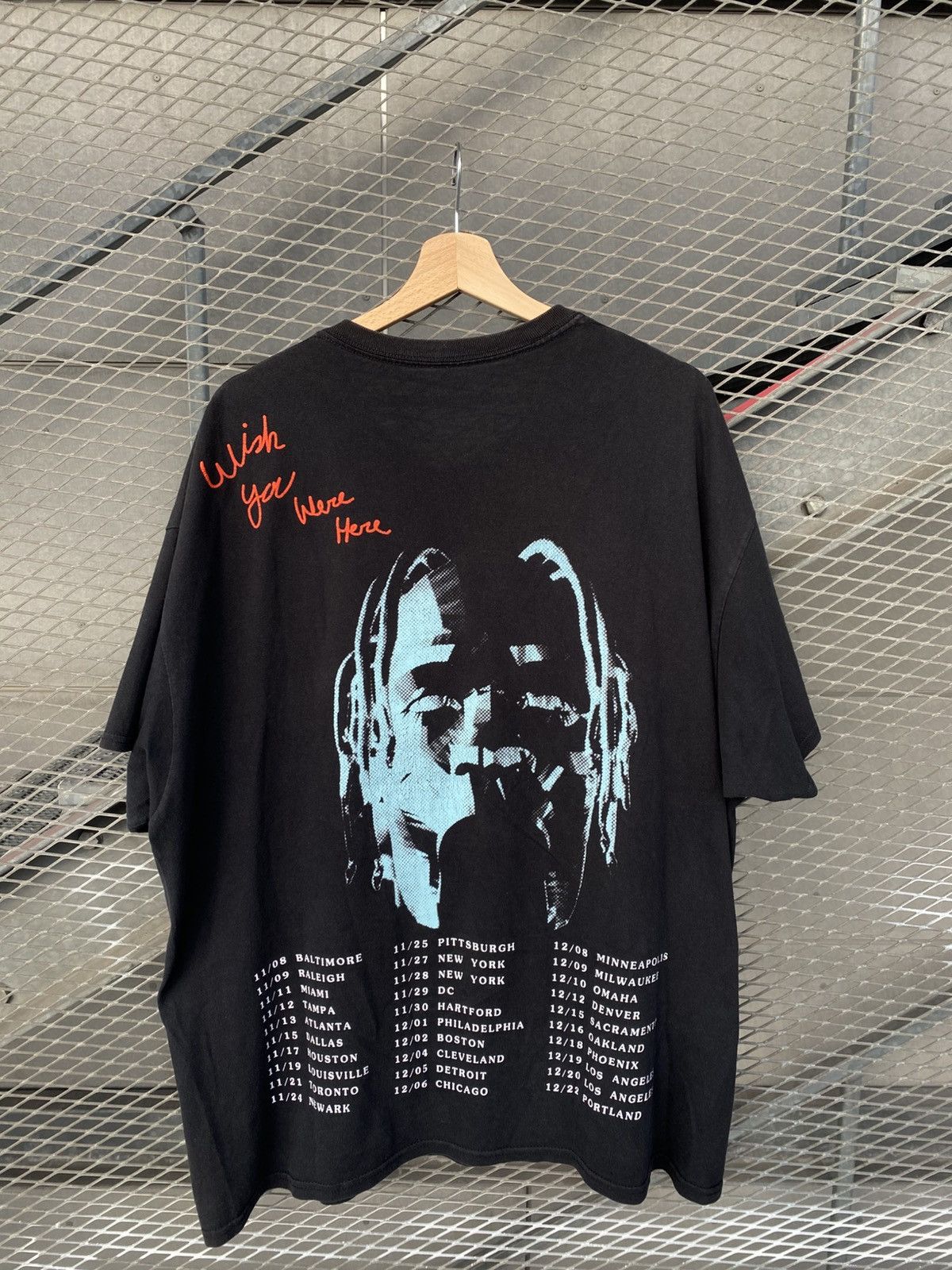 Travis Scott Astroworld Travis Scott Wish You Were Here Tour T-Shirt Size US XL / EU 56 / 4 - 1 Thumbnail