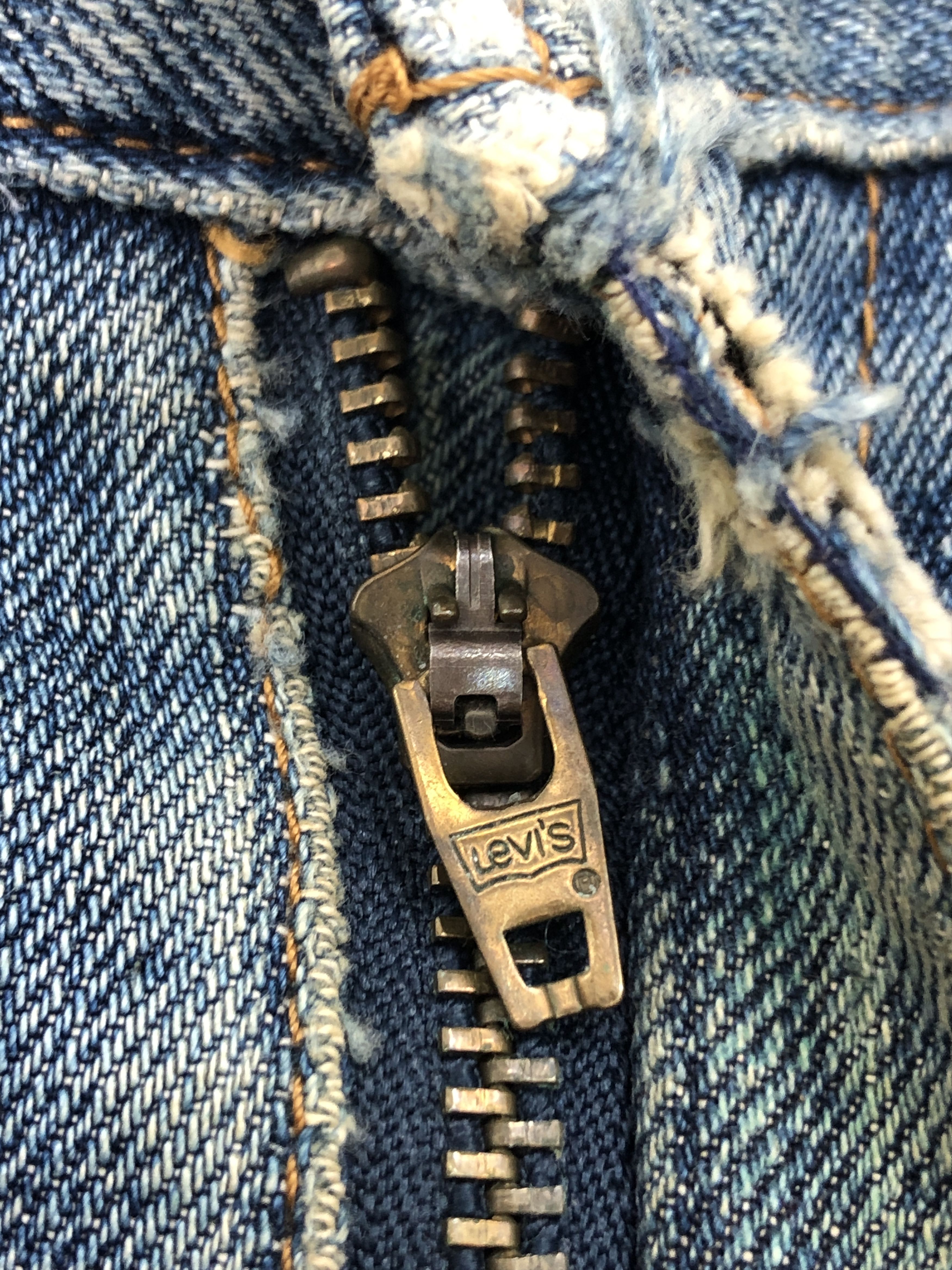 Levi's × Vintage Vintage 90s Levis 505 Faded Blue Jeans Size US 30 / EU 46 - 15 Thumbnail