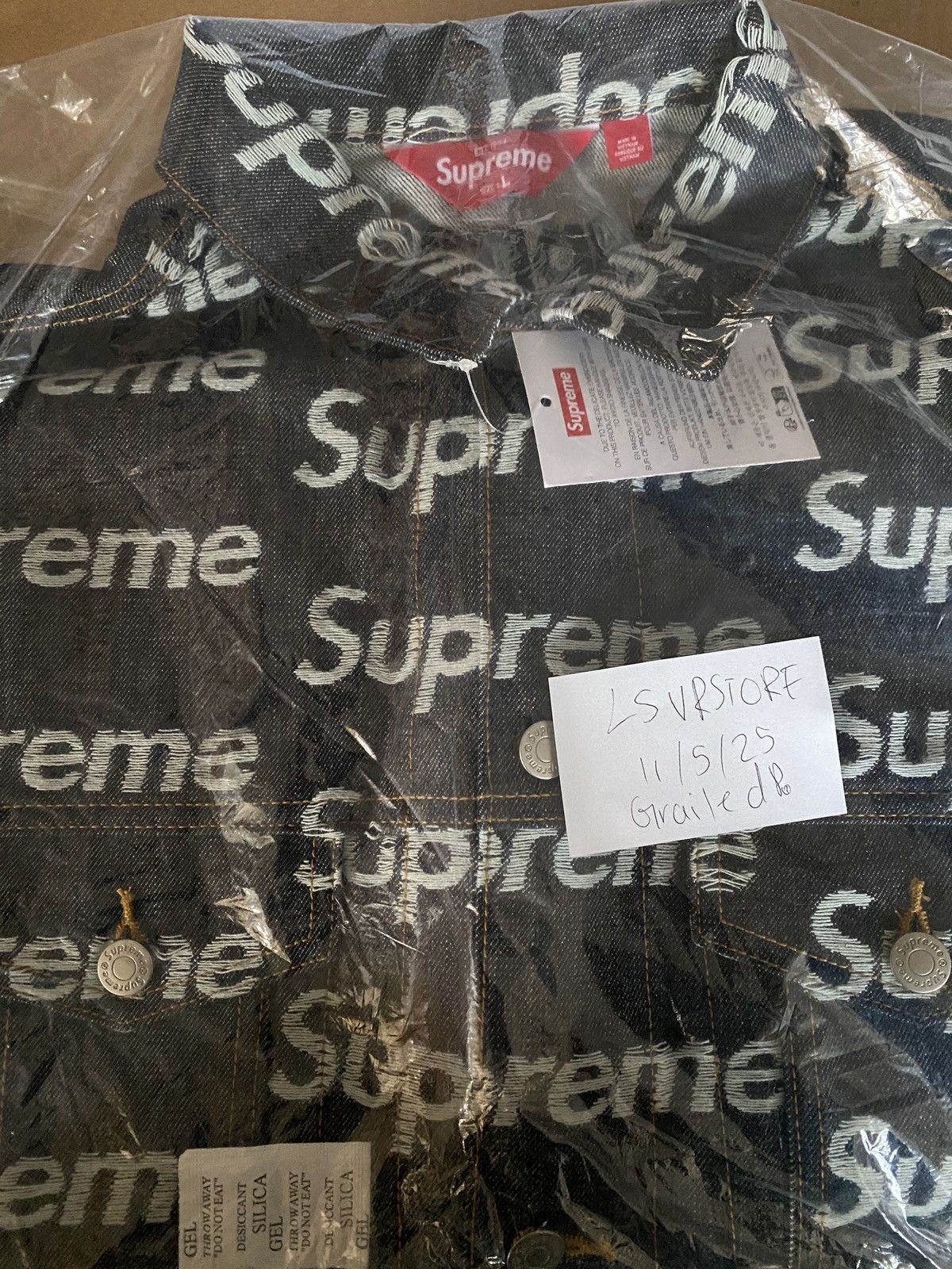 Supreme Supreme Jacquard Logos Denim Trucker Jacket Large LAST ONE! Size US L / EU 52-54 / 3 - 3 Thumbnail