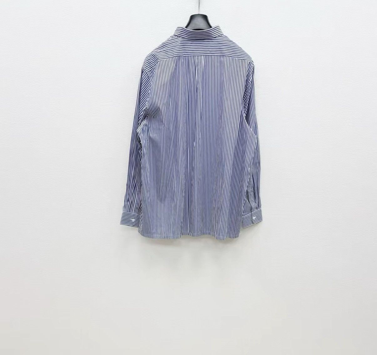 Givenchy Givenchy Embroidered Loose Long Sleeve Shirt J30 Size US XL / EU 56 / 4 - 6 Thumbnail