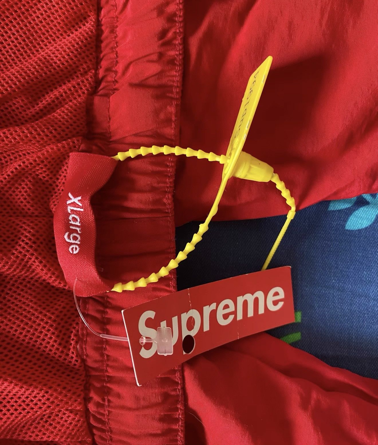 Supreme Supreme Corner Arc track pant red yellow Size US 36 / EU 52 - 5 Thumbnail
