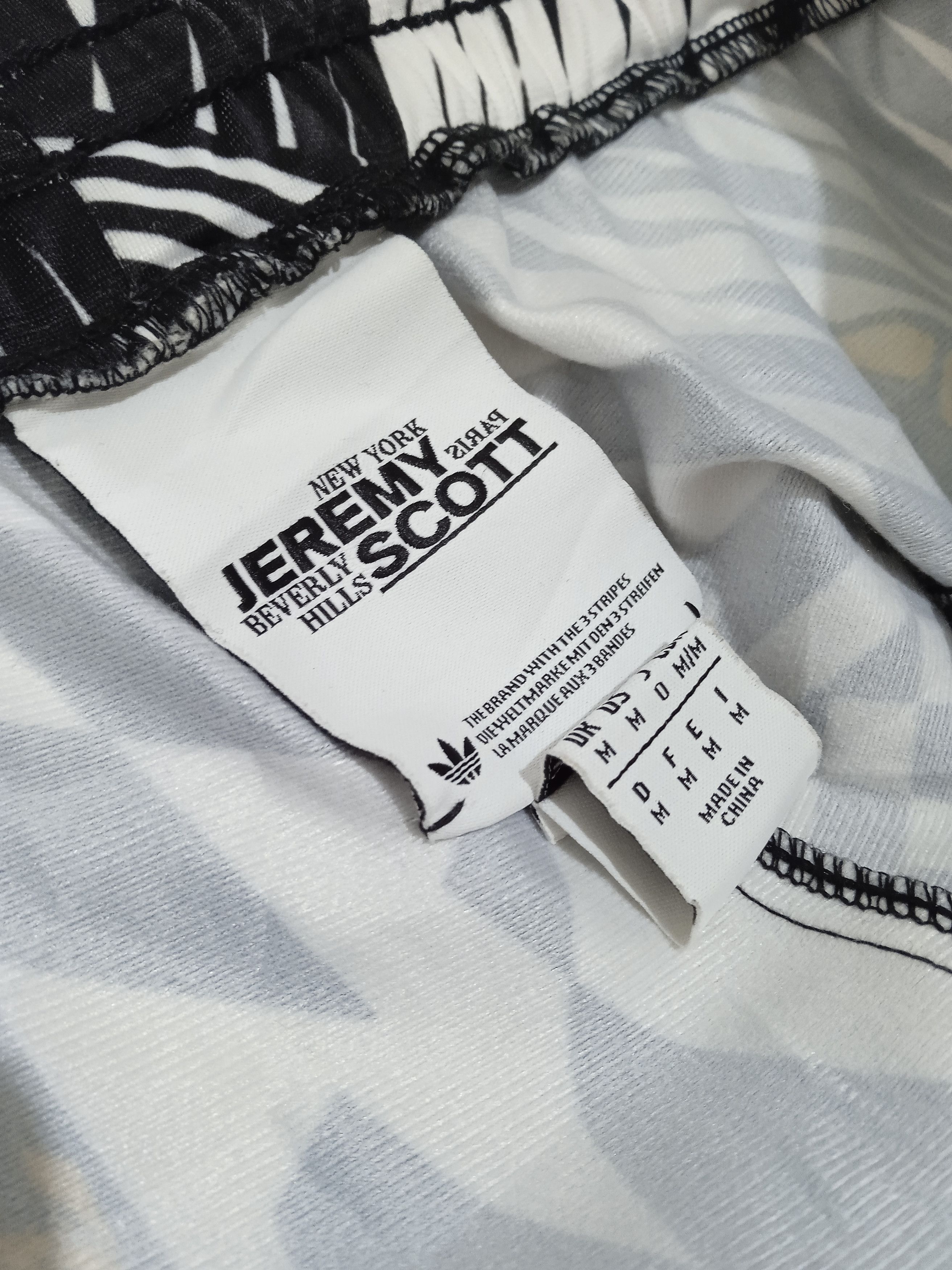 Adidas × Jeremy Scott Rare Adidas Jeremy Scott Angel Print Track Pants Size US 32 / EU 48 - 6 Thumbnail