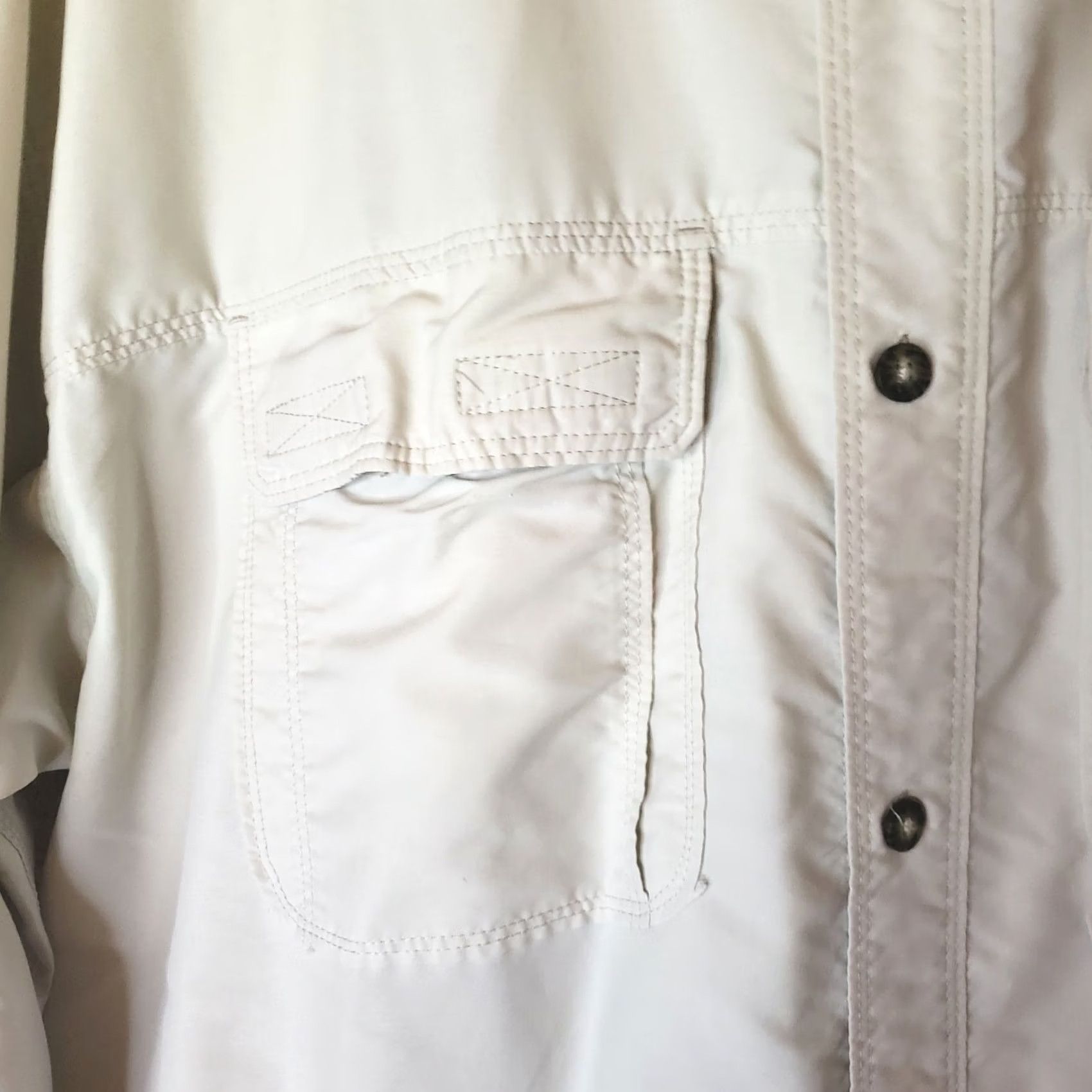 The North Face The North Face Shirt Beige Buttons Front L Long Sleeve Nylon Pockets Casual Workwear Beiges? Size US L / EU 52-54 / 3 - 5 Thumbnail