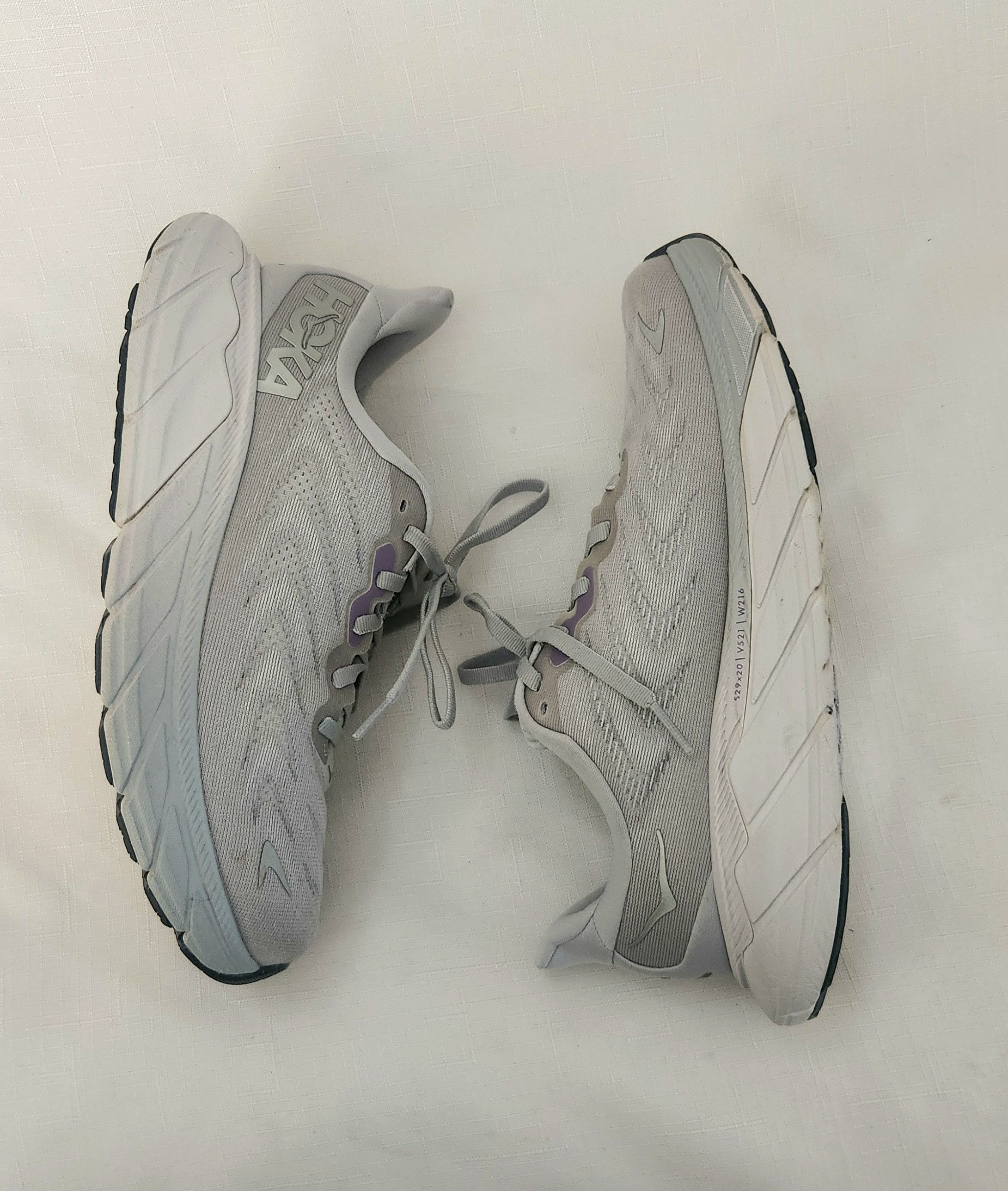 Saucony Hoka One One Arahi 6 Running Shoes Women's Size 7 B Size US 7 / IT 37 - 6 Thumbnail