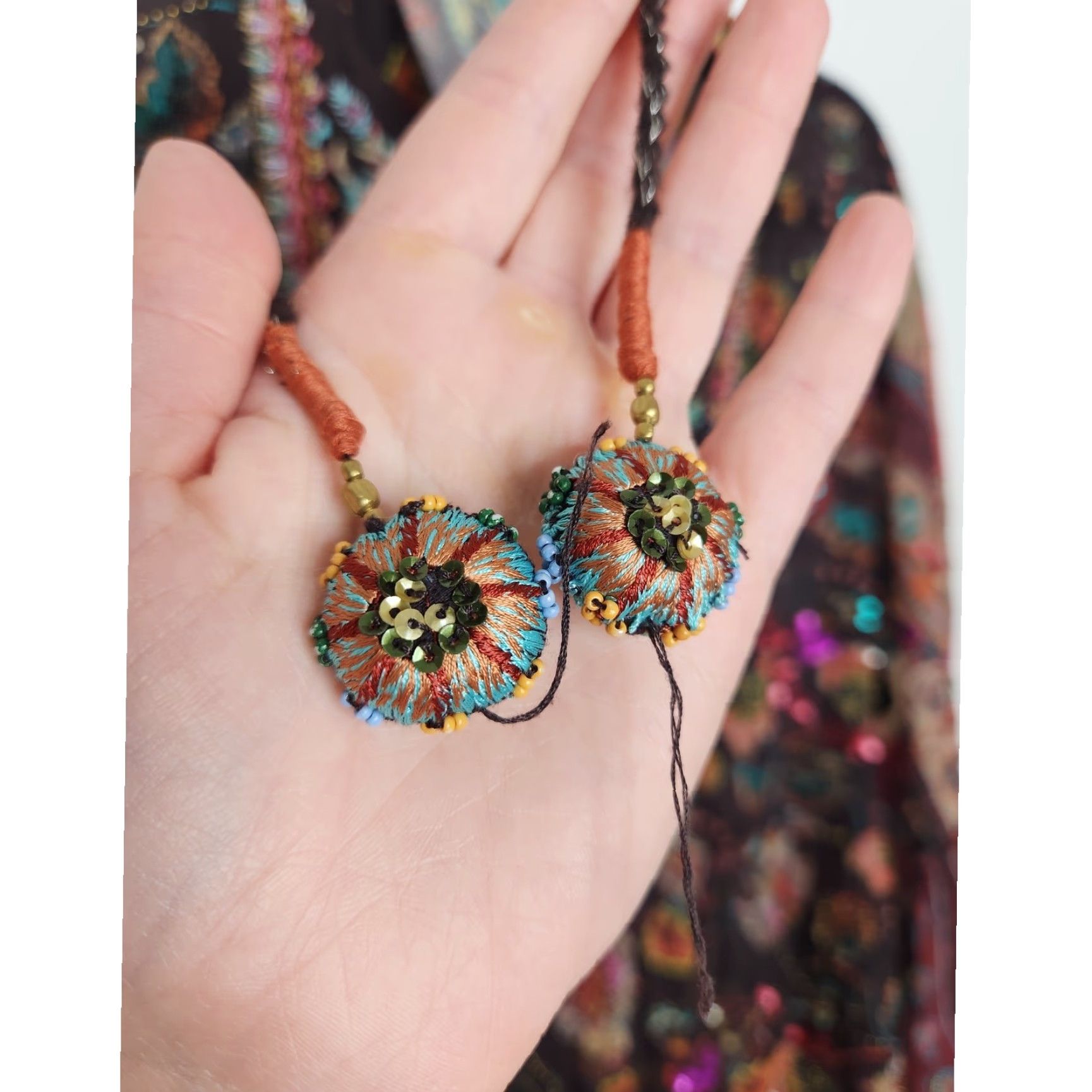 Soft Surroundings Soft Surroundings Shirt Women L Multicolor Boho Beaded Sequence Embroidered Sheer Oversized Flowy Blouse Size L / US 10 / IT 46 - 7 Thumbnail