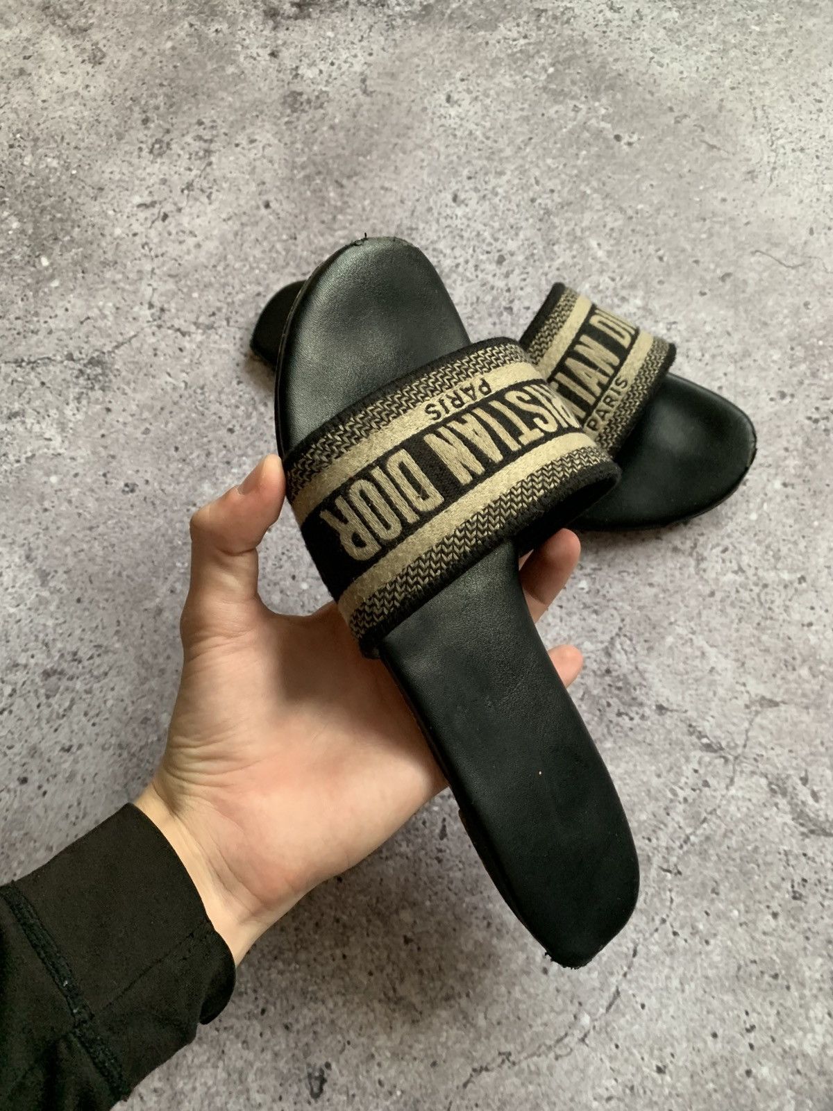 Dior 🔥CHRISTIAN DIOR DWAY SLIDE SANDALS Size US 10 / IT 40 - 9 Thumbnail
