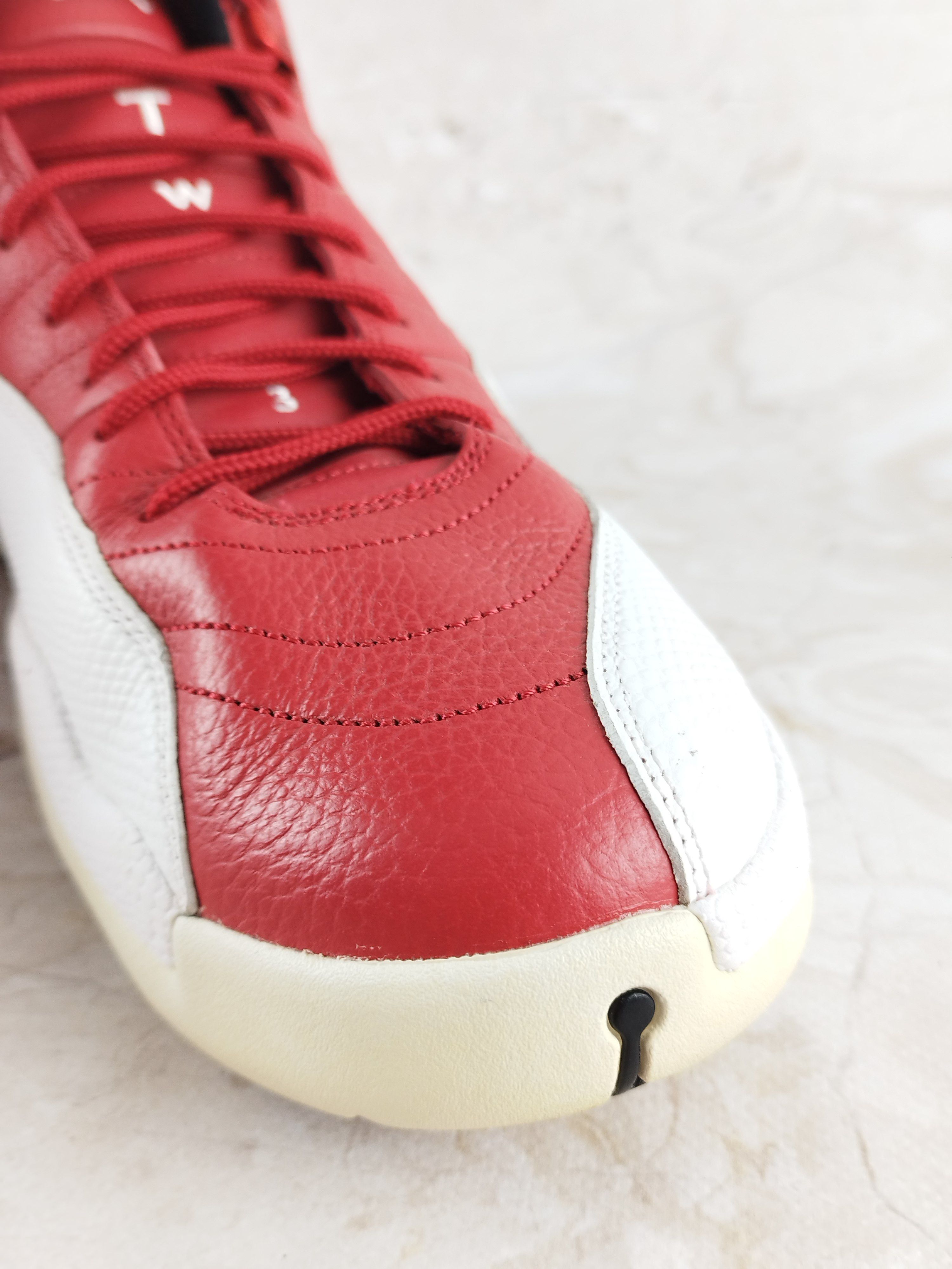Jordan Brand Jordan 12 Gym Red sneakers rare size ! Size US 13 / EU 46 - 7 Thumbnail