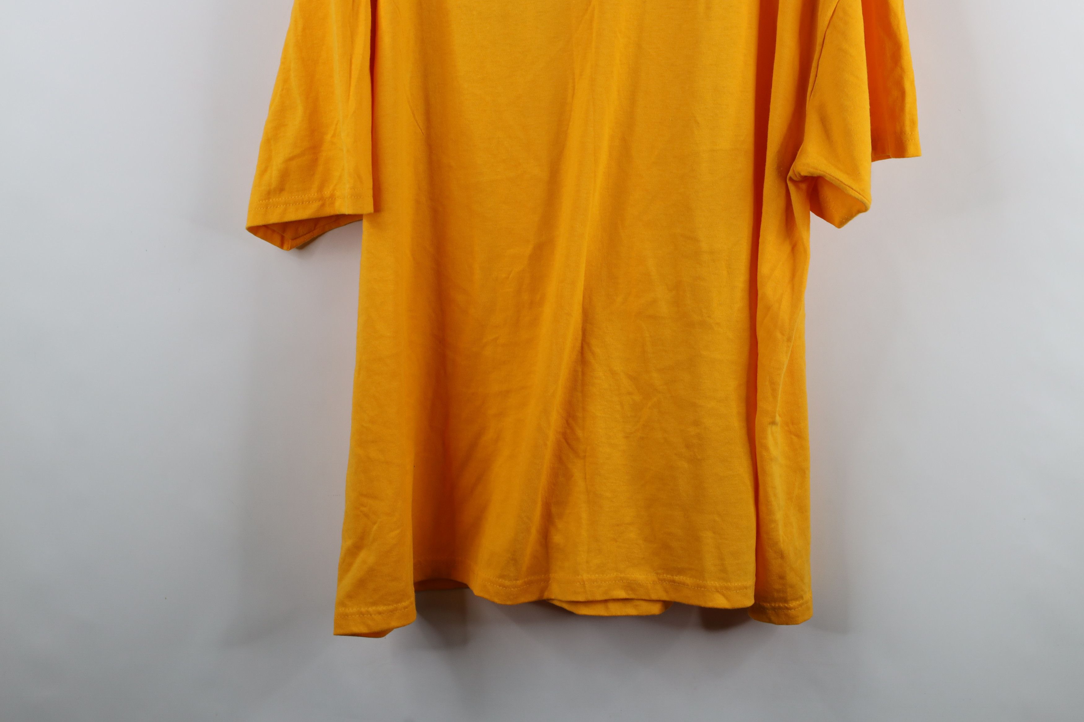 Vintage Vintage Y2K 2000 Streetwear Casino T-Shirt Yellow Size US XXL / EU 58 / 5 - 13 Thumbnail