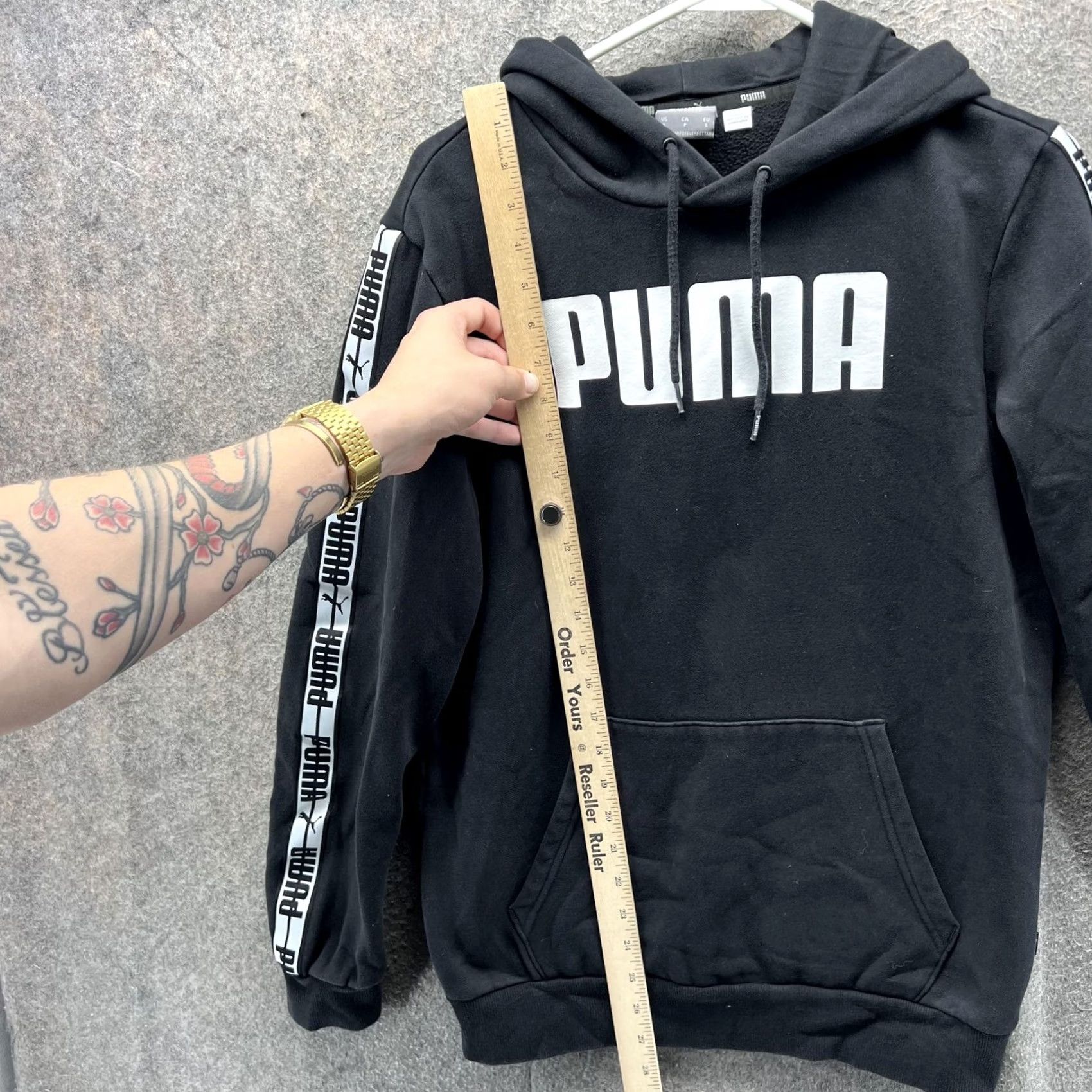 Puma PUMA Hoodie Mens Small Black Logo Tape Sleeve Pullover Athletic Sweatshirt Size US S / EU 44-46 / 1 - 5 Thumbnail