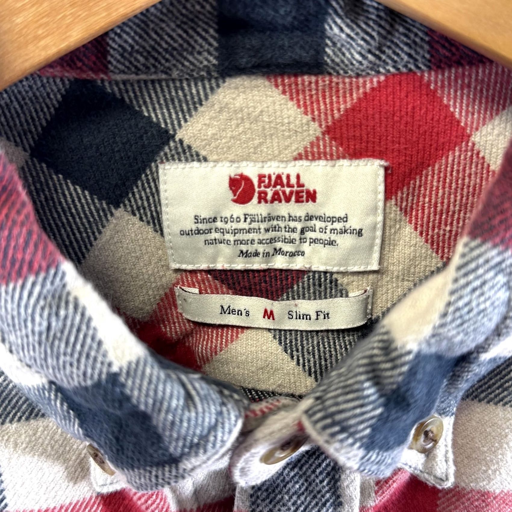 Vintage Fjällräven Skog Shirt Mens M Red Blue Plaid Flannel Slim Fit Outdoor Work Shirt Size US M / EU 48-50 / 2 - 5 Thumbnail