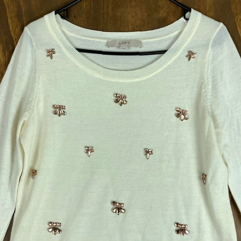 Ann Taylor Ann Taylor LOFT Womens Sweater Cream Gold Jeweled Wool Blend M 3/4 Sleeve Long Sleeve Pullover Casual Workwear Womens Size M / US 6-8 / IT 42-44 - 2 Thumbnail