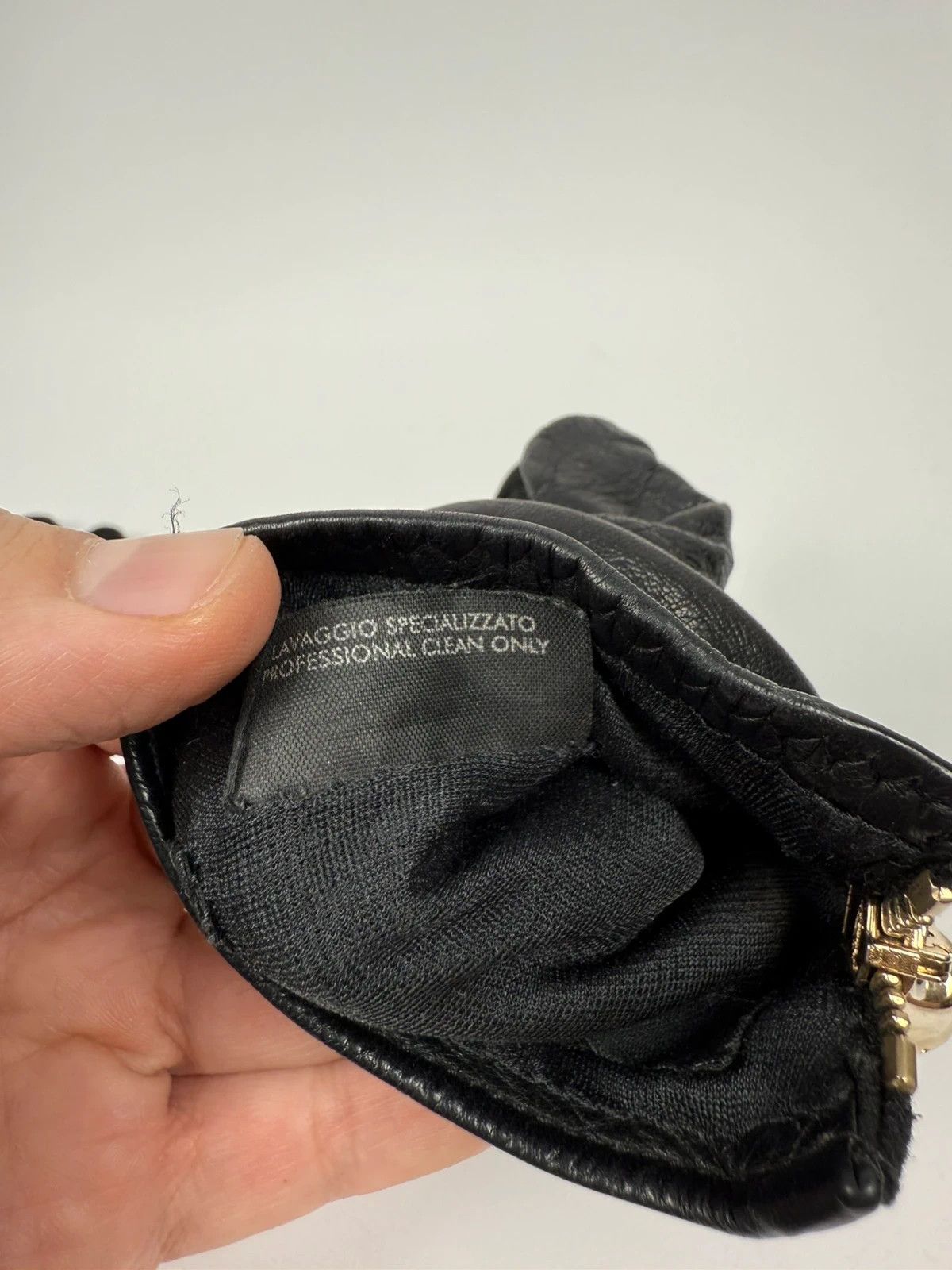 Gucci Gucci Genuine Leather Gloves Nubuck Bamboo Womens size S Size ONE SIZE - 12 Thumbnail