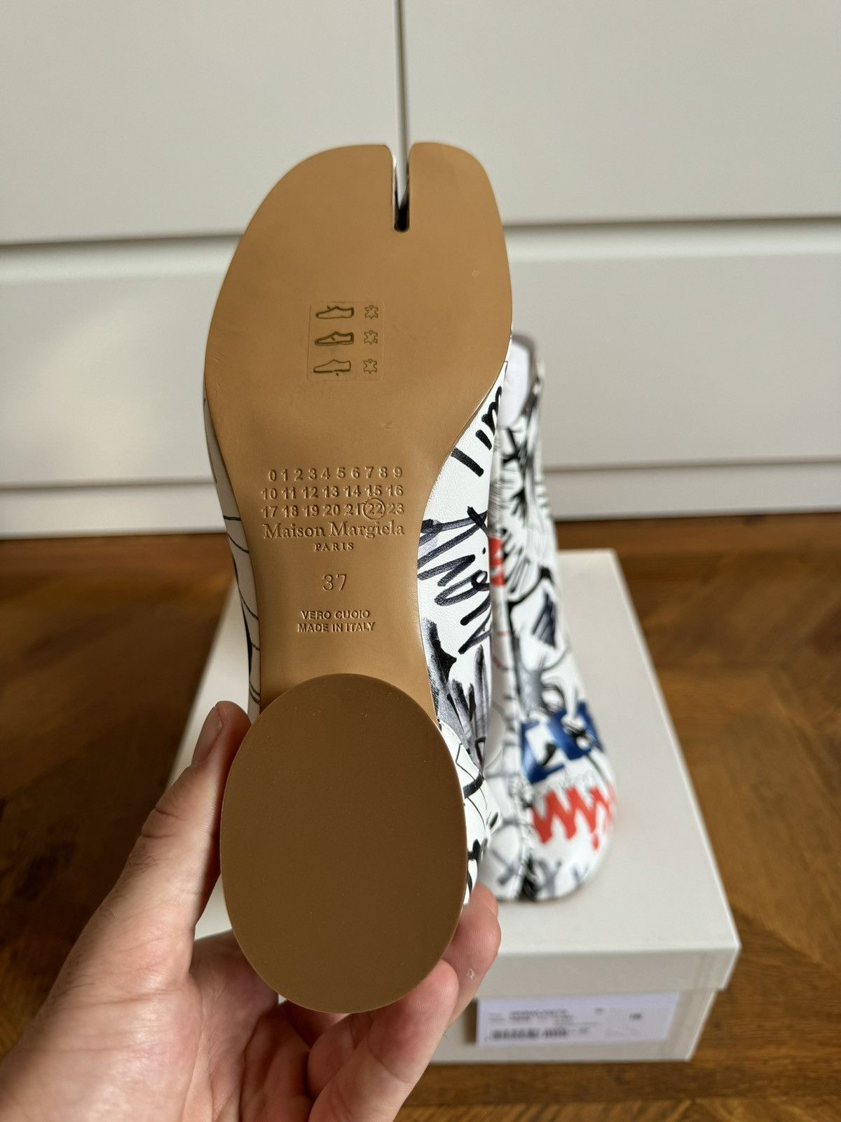 Maison Margiela Maison Margiela Tabi Ankle Boots - Graffiti / White 37 Size US 7 / IT 37 - 6 Thumbnail