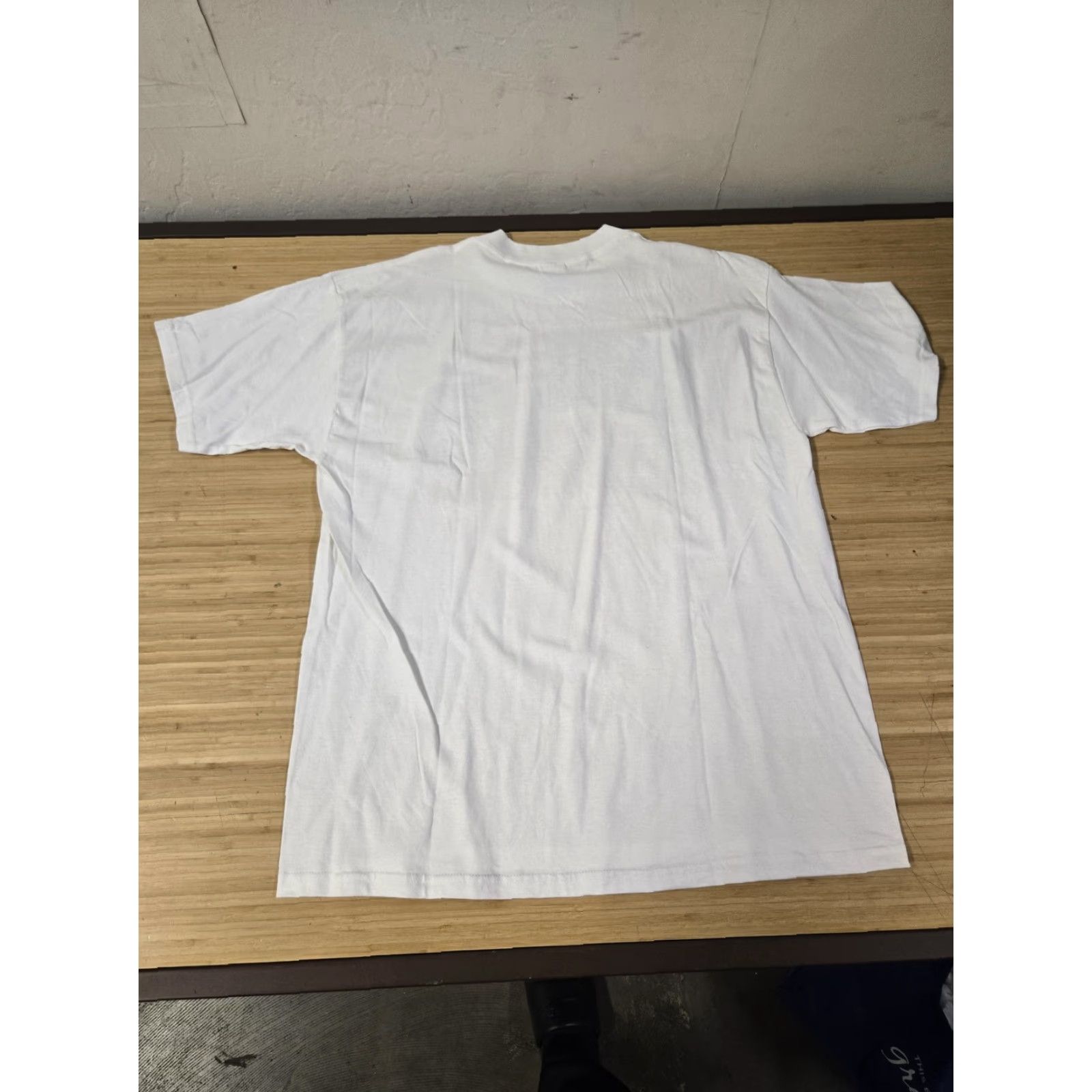 Gildan United We Stand Shirt Gildan Mens XL White 9/11 American Flag Twin Towers Size US XL / EU 56 / 4 - 5 Thumbnail