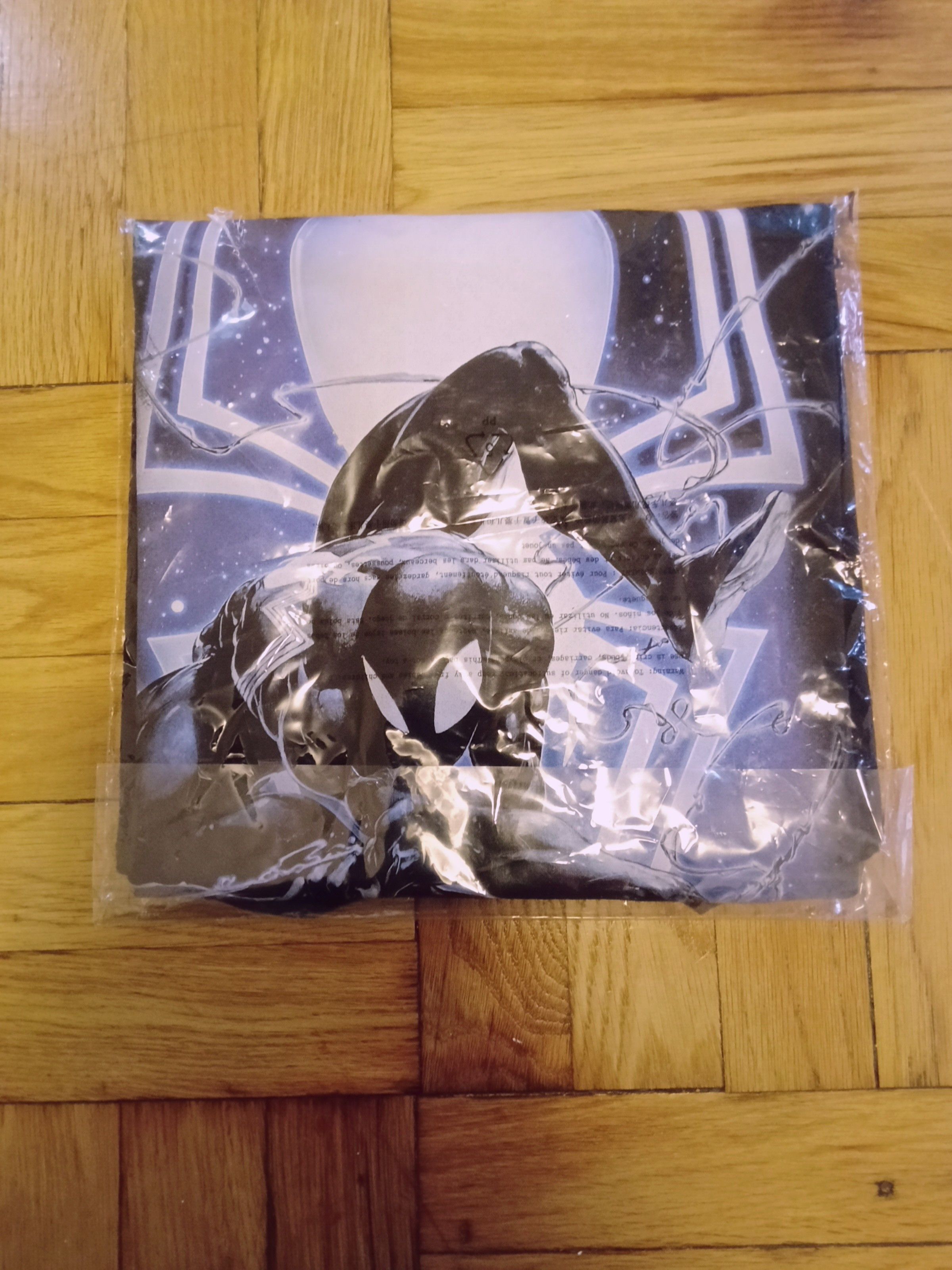 Kith × Marvel Comics Kith X Marvel Vs Capcom Symbiote SpiderMan Tee Size US XL / EU 56 / 4 - 2 Thumbnail