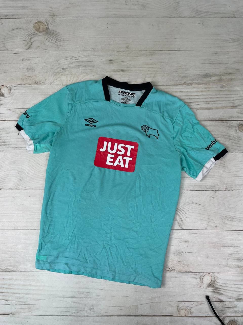 Umbro Umbro Derby County 2016 2017 Third Shirt Soccer Jersey Size US XL / EU 56 / 4 - 1 Thumbnail
