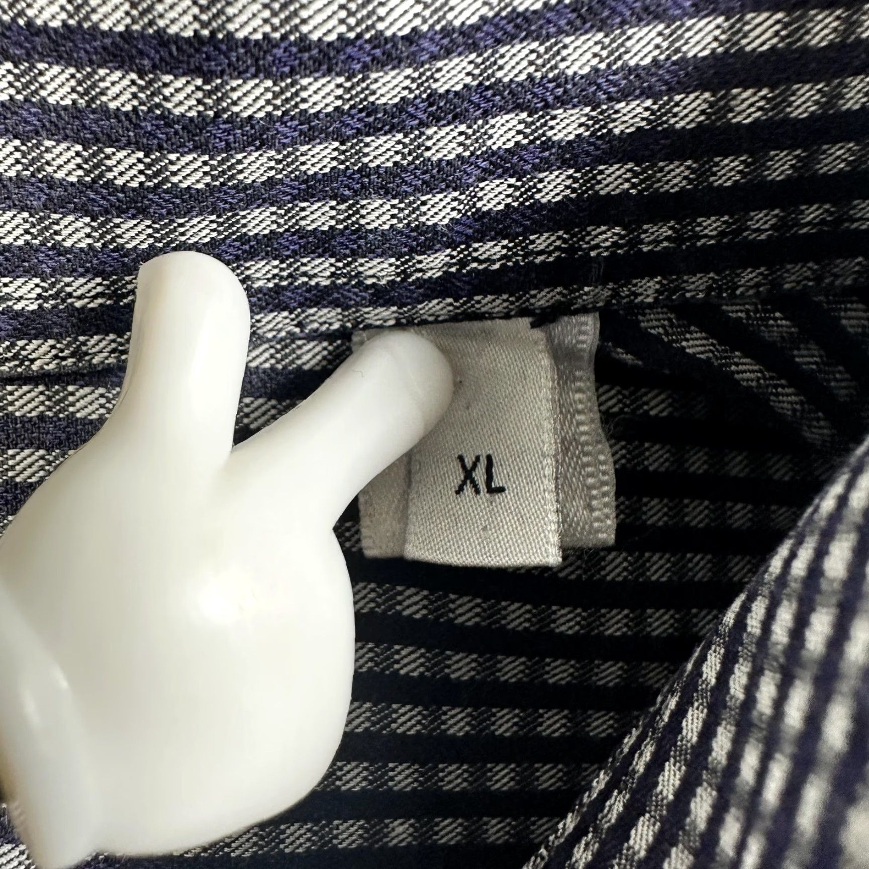 Armani Armani Collezioni Dress Shirt Mens XL Blue Striped 100% Cotton Long Sleeve Button Front Classic Fit for Business Size 46R - 3 Thumbnail