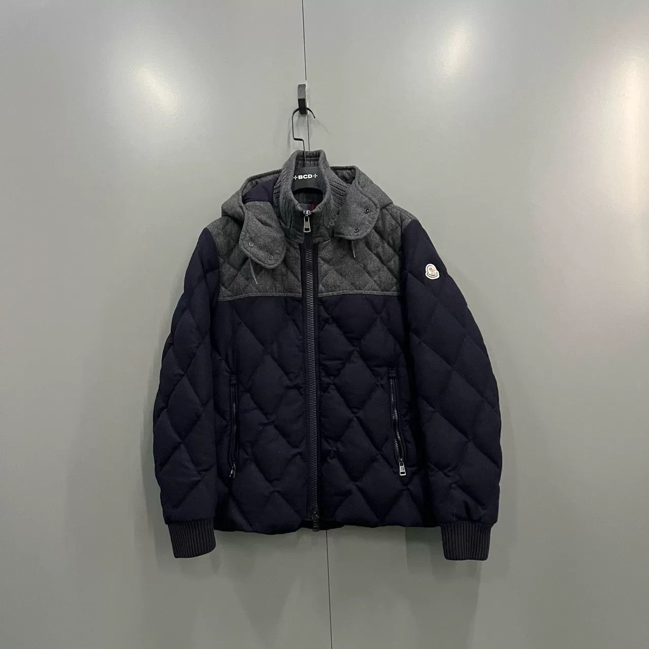 Moncler Moncler Color Block Quilted Down Jacket Size US L / EU 52-54 / 3 - 1 Thumbnail