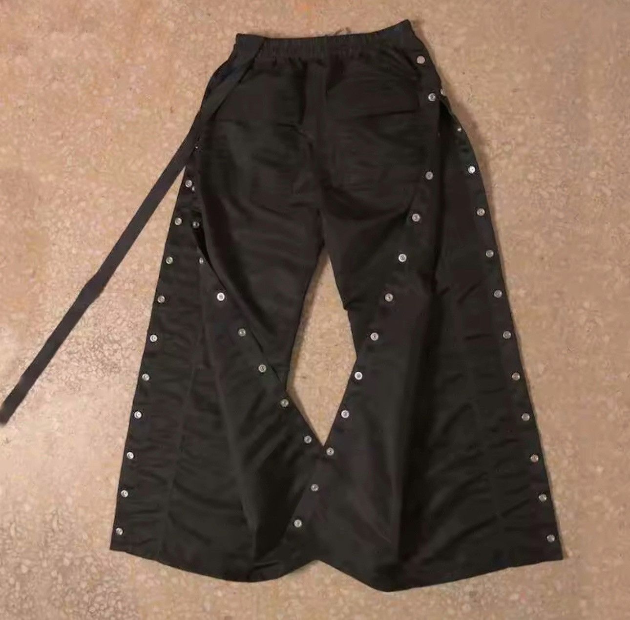 Other Streetwear Straight Nylon Trendy Loose Pants Size US 34 / EU 50 - 1 Thumbnail