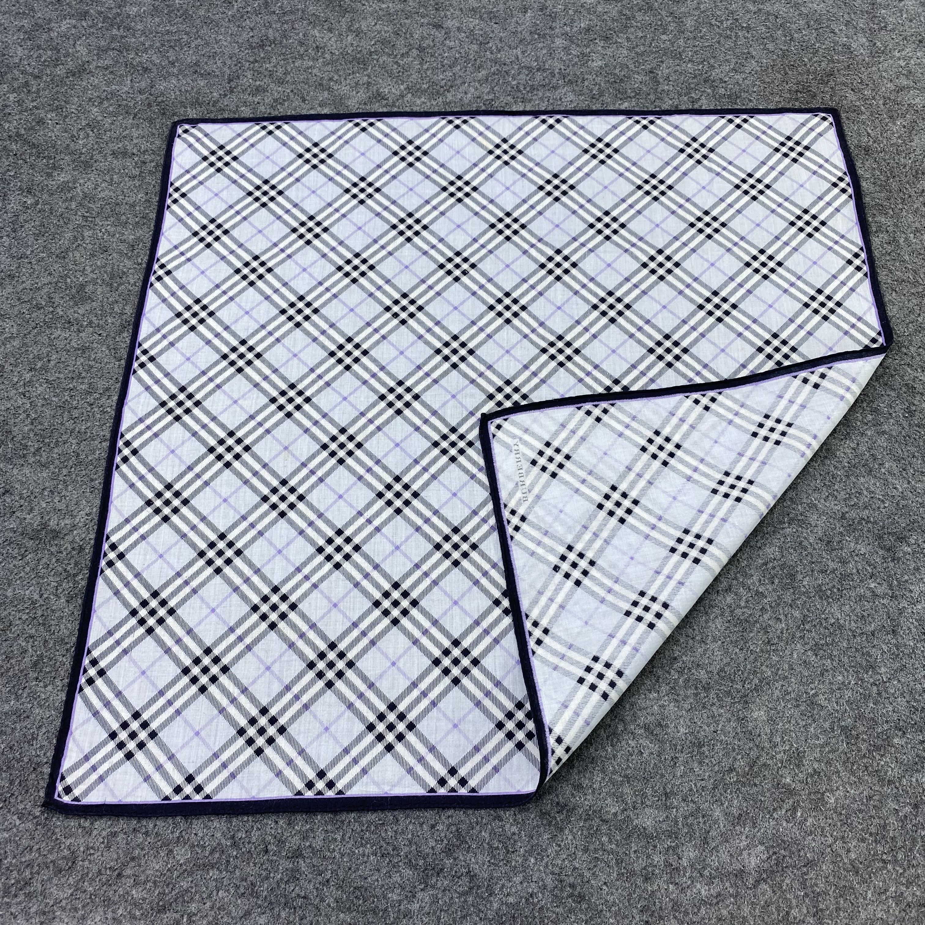 Burberry Burberry Handkerchief / Bandana / Neckerchief-B2257 Size ONE SIZE - 5 Thumbnail