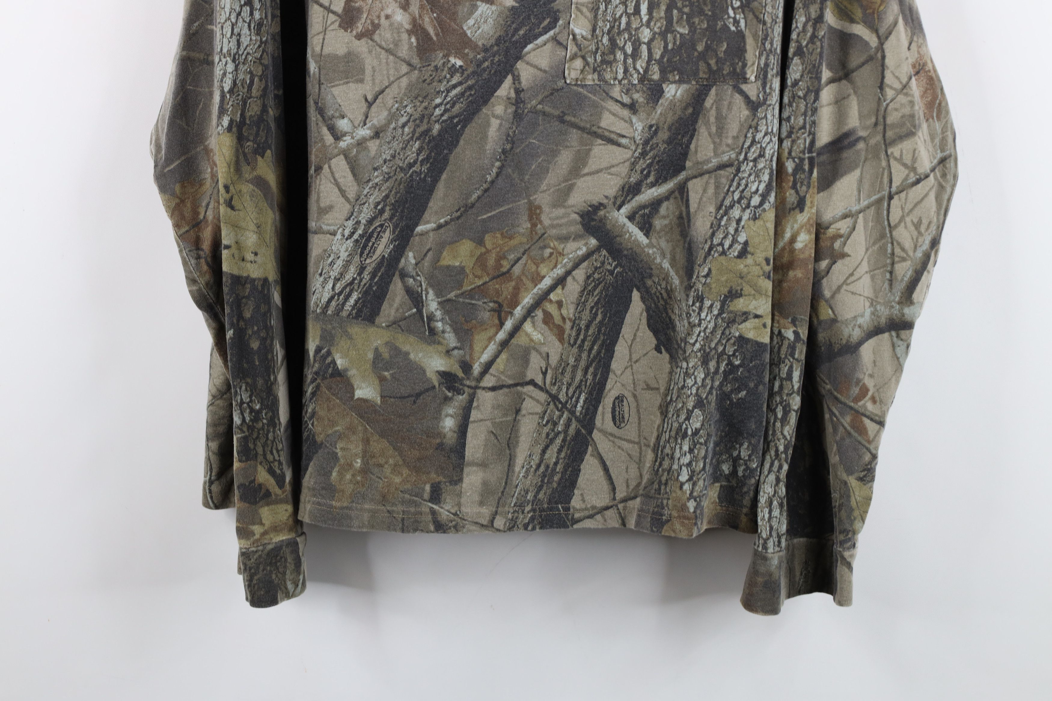 Vintage Vintage Y2K Streetwear Camouflage Long Sleeve Pocket T-Shirt Size US XXL / EU 58 / 5 - 3 Thumbnail
