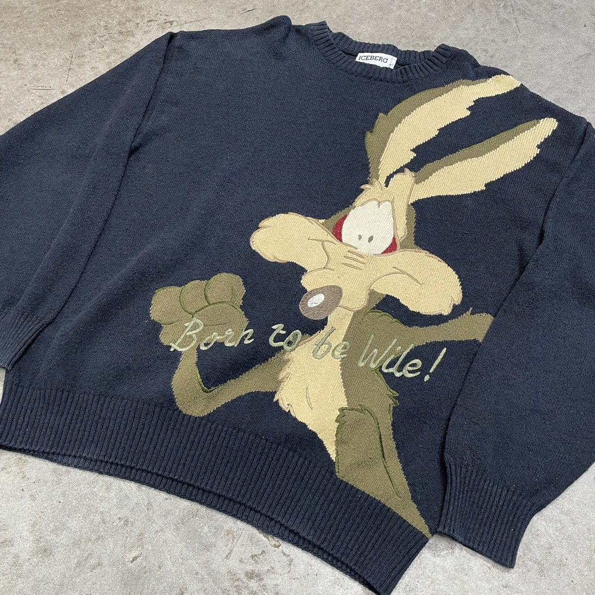 image of 1994 Iceberg Wile Coyote Looney Tunes Made In Italy Knit in Black, Men's (Size XL)