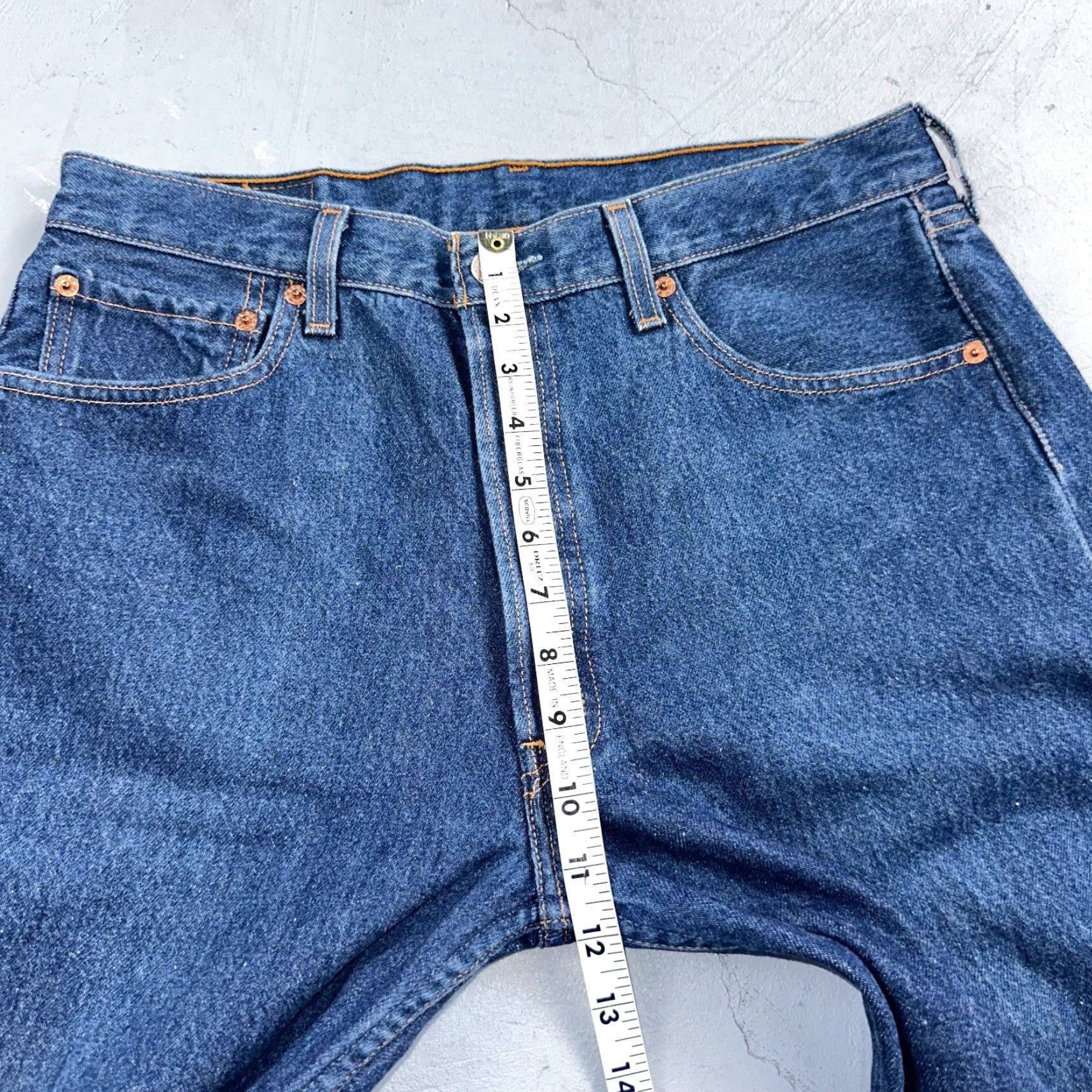 Levi's VINTAGE Levi's 501 Jeans Straight Leg Men 34x34 Dark Blue Wash 90s USA Retro Classic Size US 34 / EU 50 - 6 Thumbnail