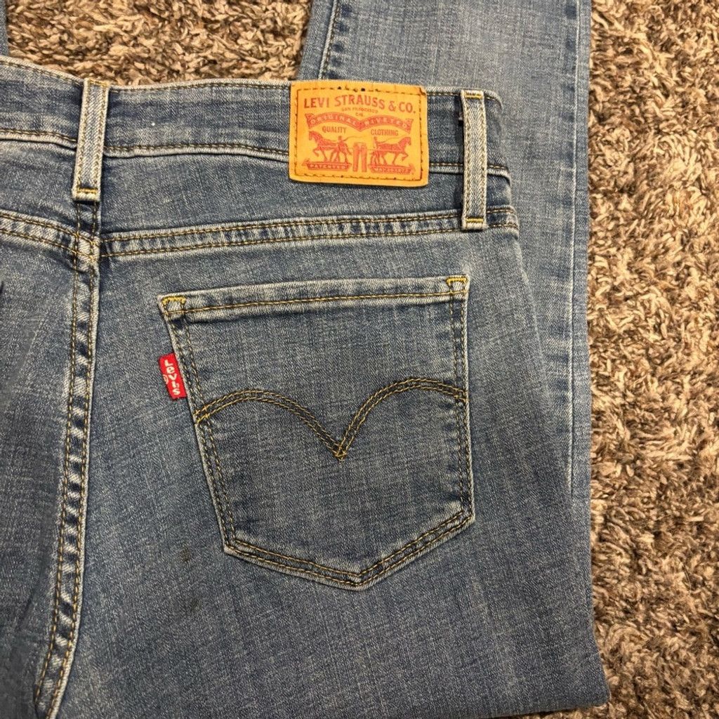 Levi's Levi's Women's 711 Skinny Jeans Size 27" / US 4 / IT 40 - 2 Thumbnail