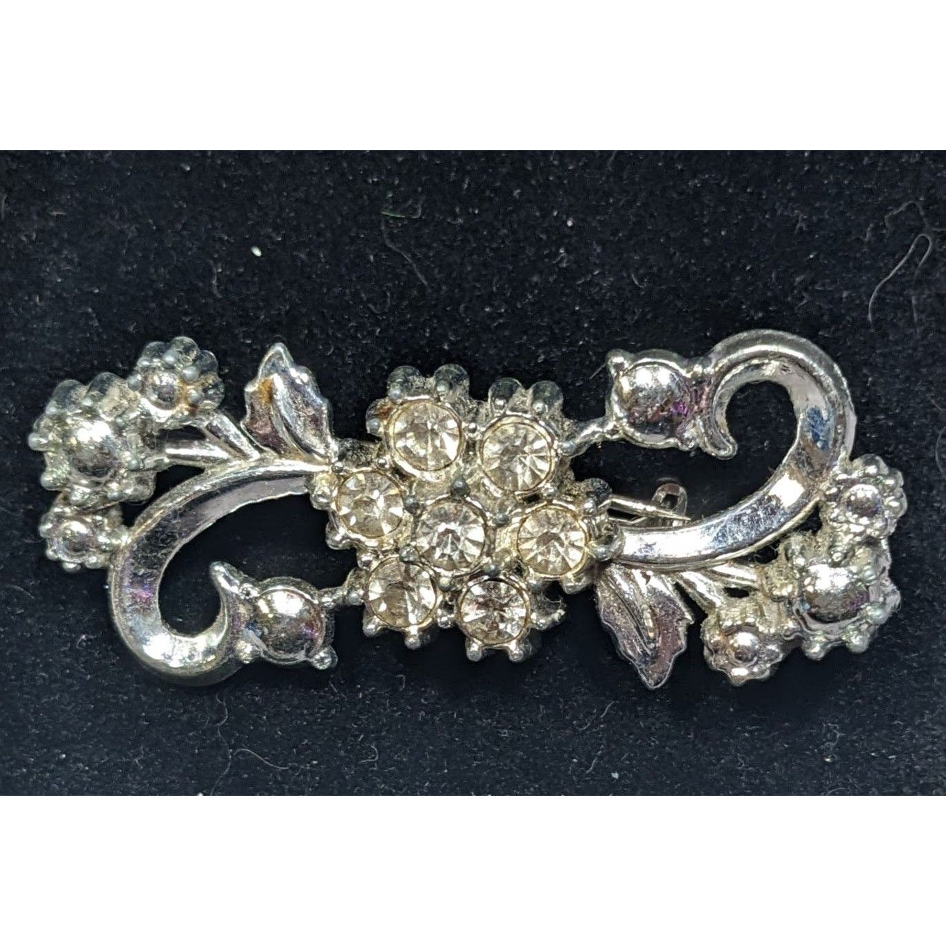 Other Vintage 50s Floral Swirl Silver Tone Brooch With Rhinestone Size ONE SIZE - 3 Thumbnail