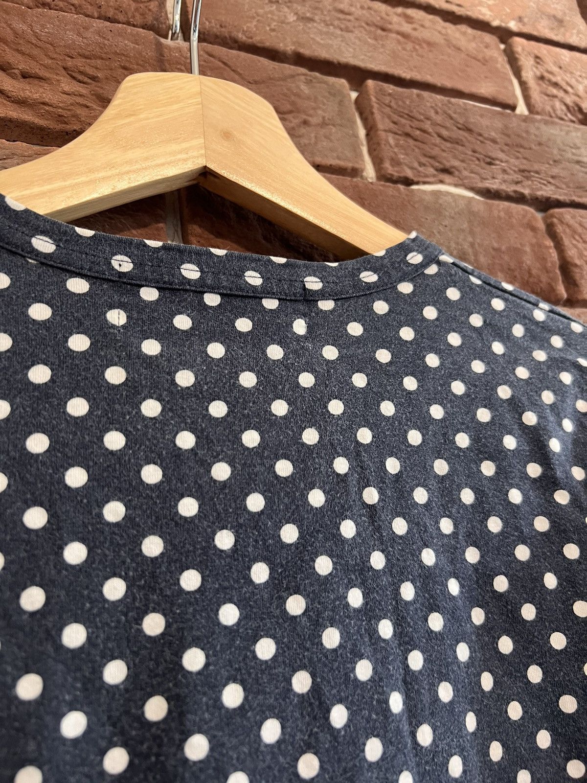 Comme des Garcons PLAY Comme Des Garçons H&M Shirt Polka Dot Longsleeve Hype Tee S Size S / US 4 / IT 40 - 4 Thumbnail