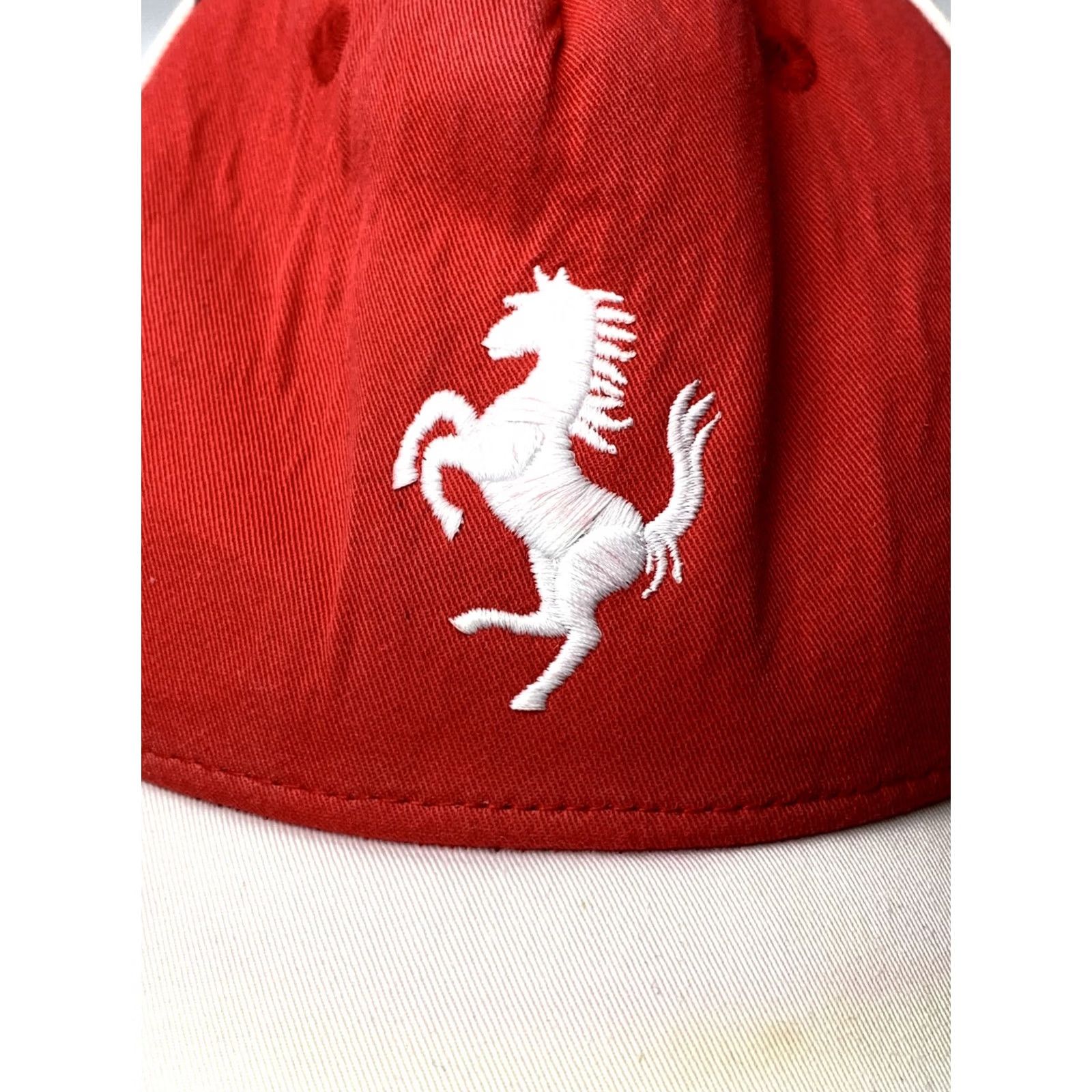 Ferrari Vintage Ferrari White Logo Kid Adjustable Cap 48cm Red Snapback, Official Berlinetta Gift Boy/Girls Mens Womens Size ONE SIZE - 2 Thumbnail