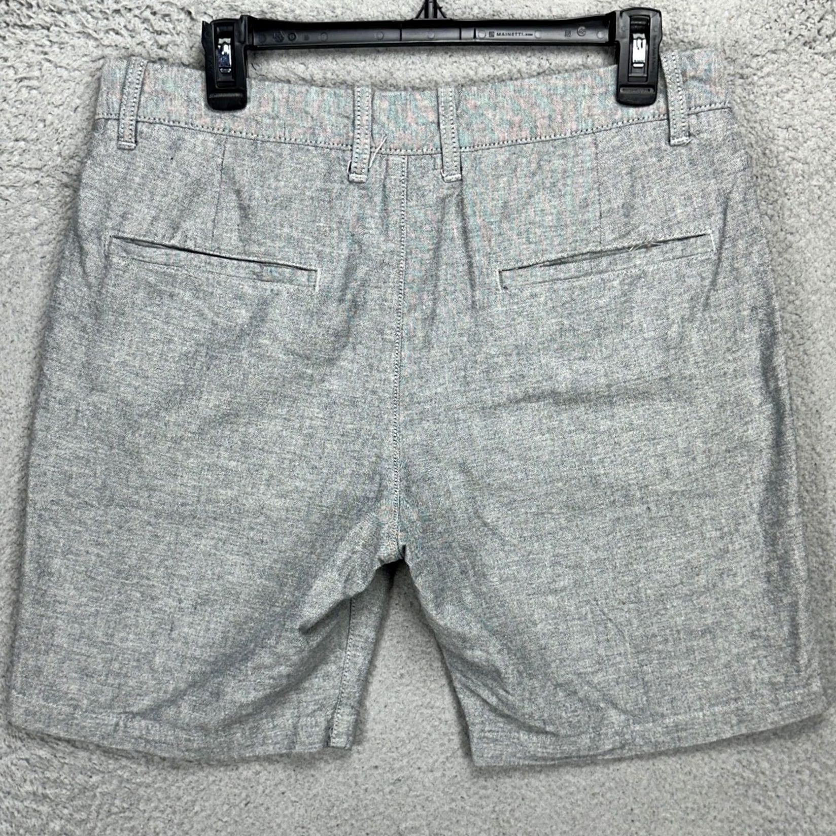 H&M H&M Khaki Shorts Mens 31 Light Grey Flat Front Chino Pockets 100% Cotton Size US 31 - 2 Thumbnail
