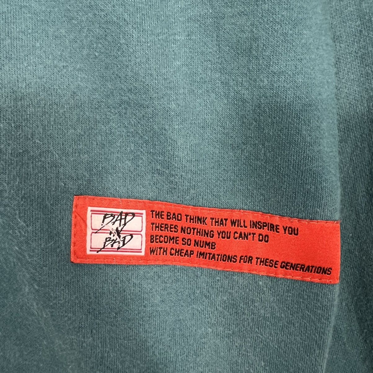 Vintage BAD IN BAD Big Logo Collared Sweatshirt #4181-C191 Size US M / EU 48-50 / 2 - 20 Thumbnail